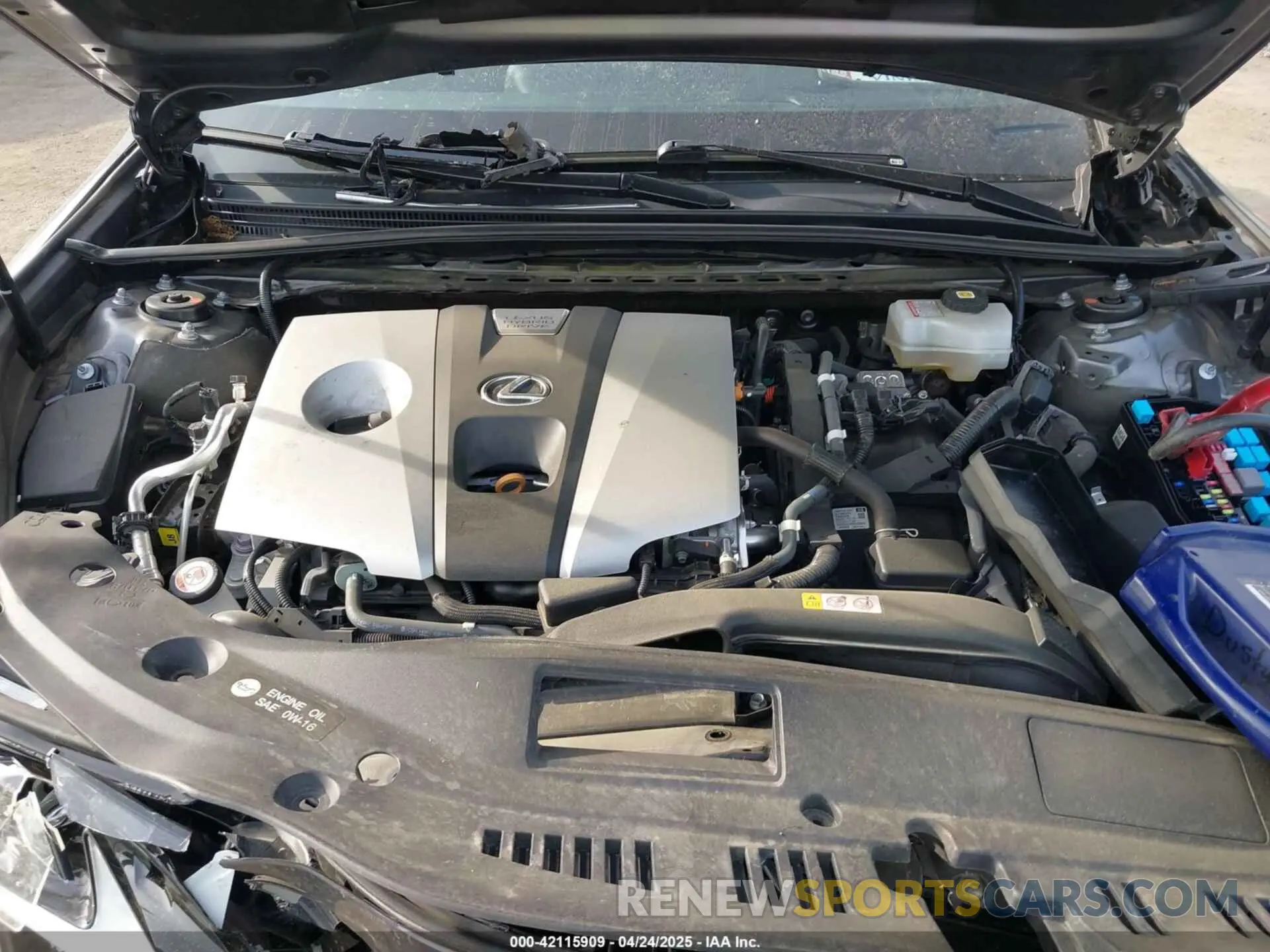 10 Photograph of a damaged car 58AEA1C13MU005774 LEXUS ES 300H 2021