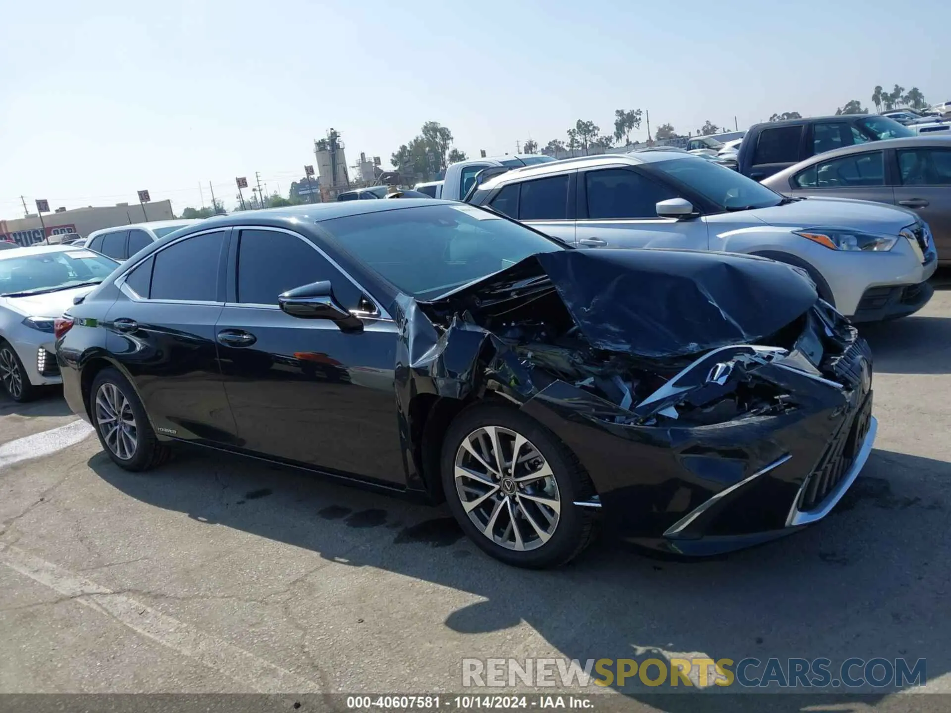 13 Фотография поврежденного автомобиля 58ACA1C14NU017523 LEXUS ES 300H 2022