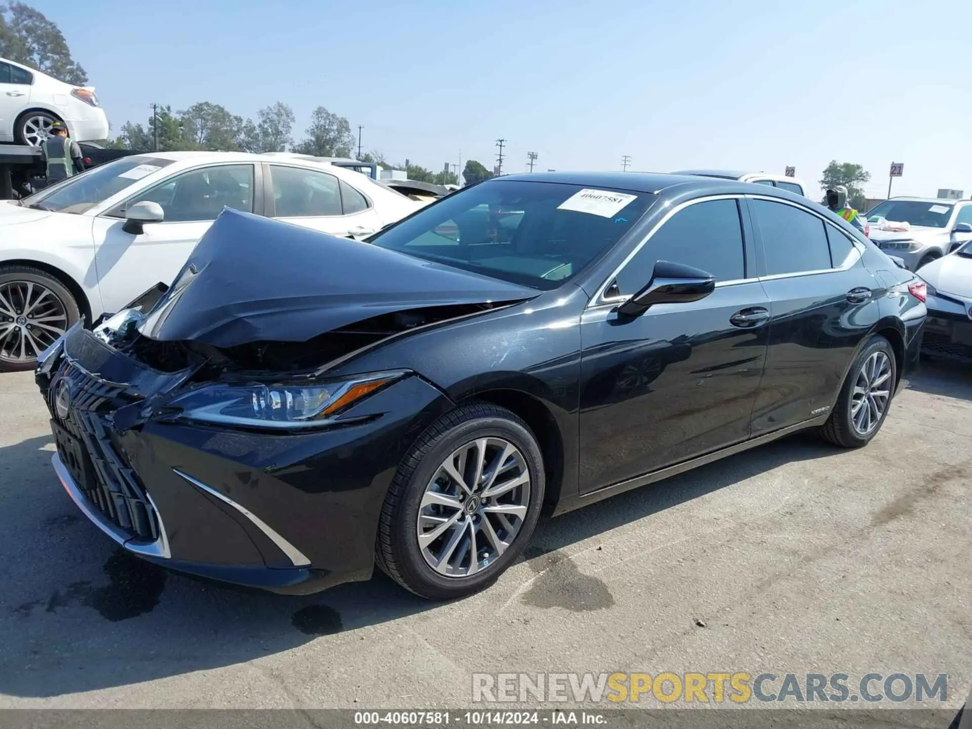 2 Фотография поврежденного автомобиля 58ACA1C14NU017523 LEXUS ES 300H 2022
