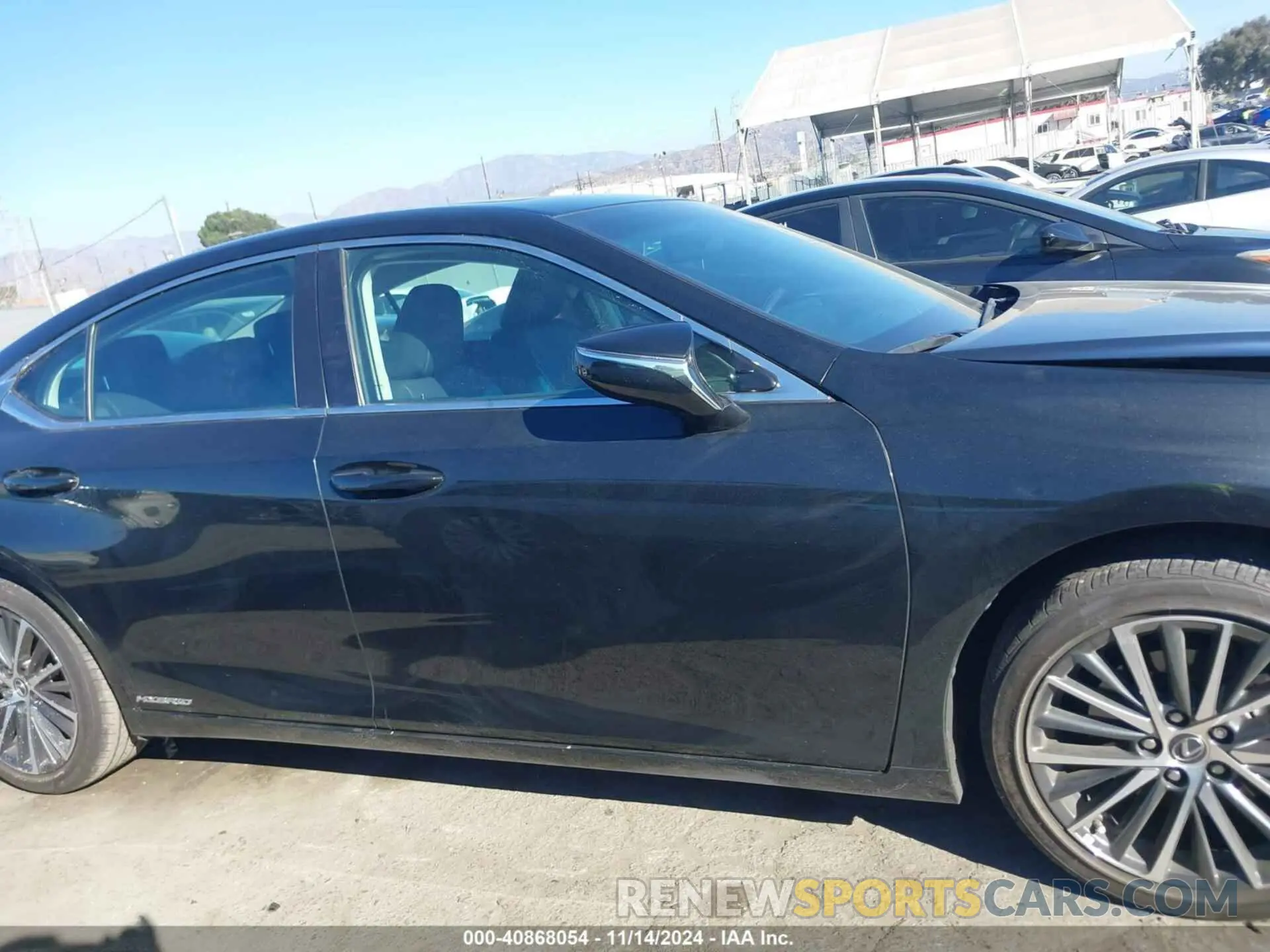 14 Фотография поврежденного автомобиля 58ADA1C14NU019602 LEXUS ES 300H 2022
