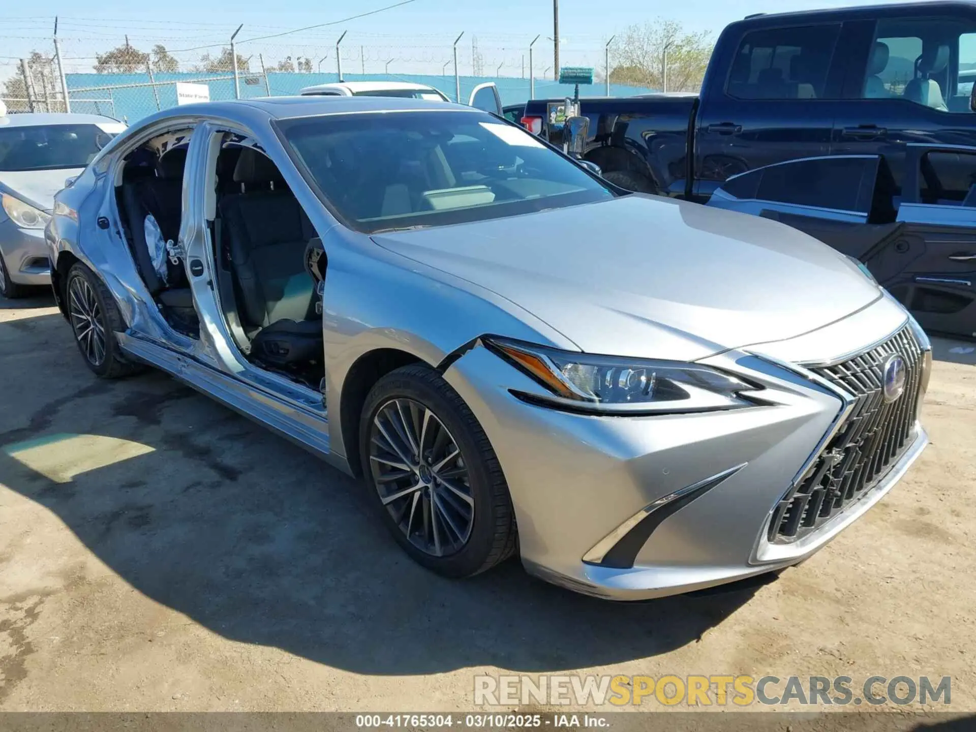 1 Фотография поврежденного автомобиля 58ADA1C15NU026087 LEXUS ES 300H 2022