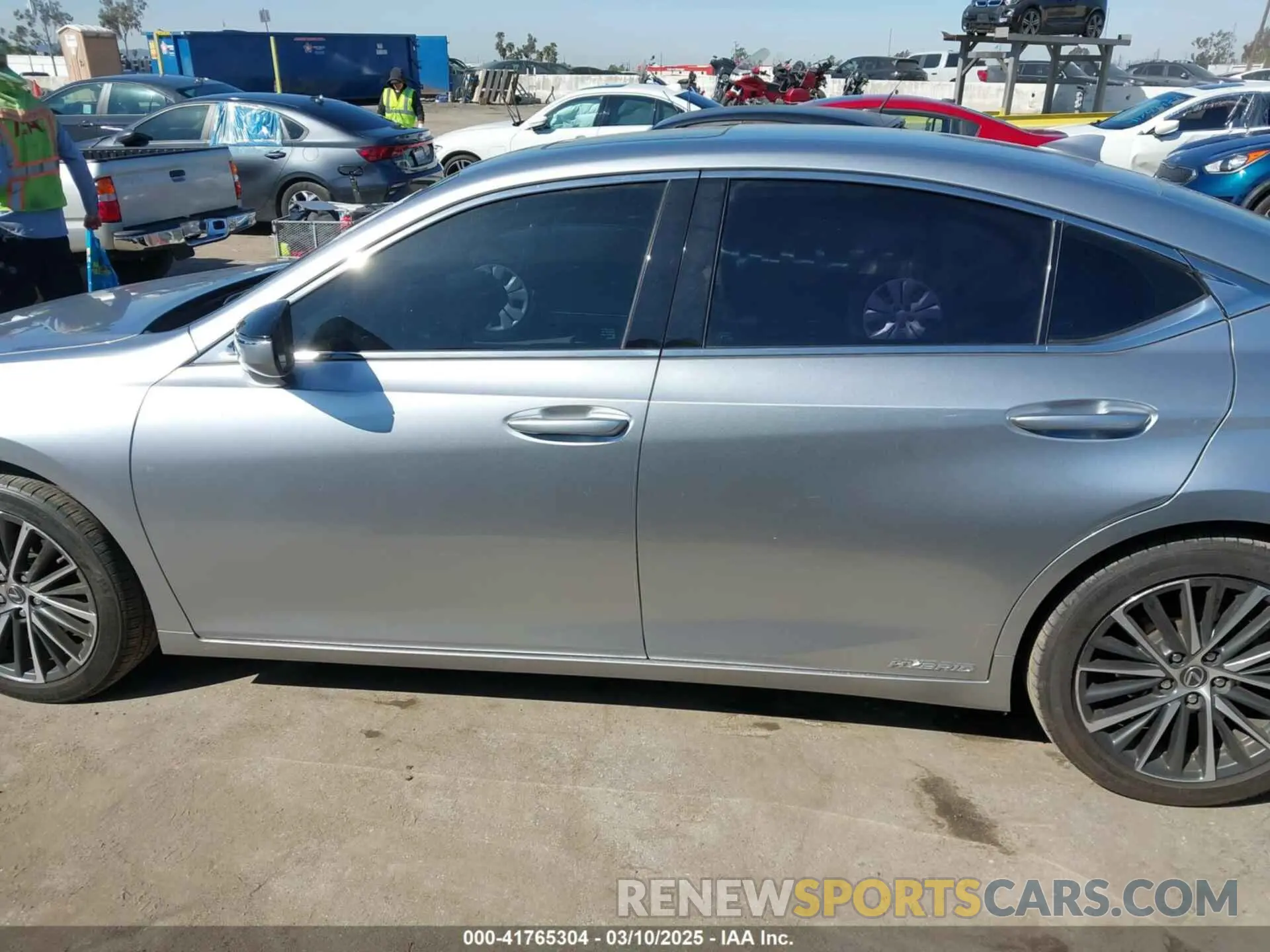 15 Фотография поврежденного автомобиля 58ADA1C15NU026087 LEXUS ES 300H 2022