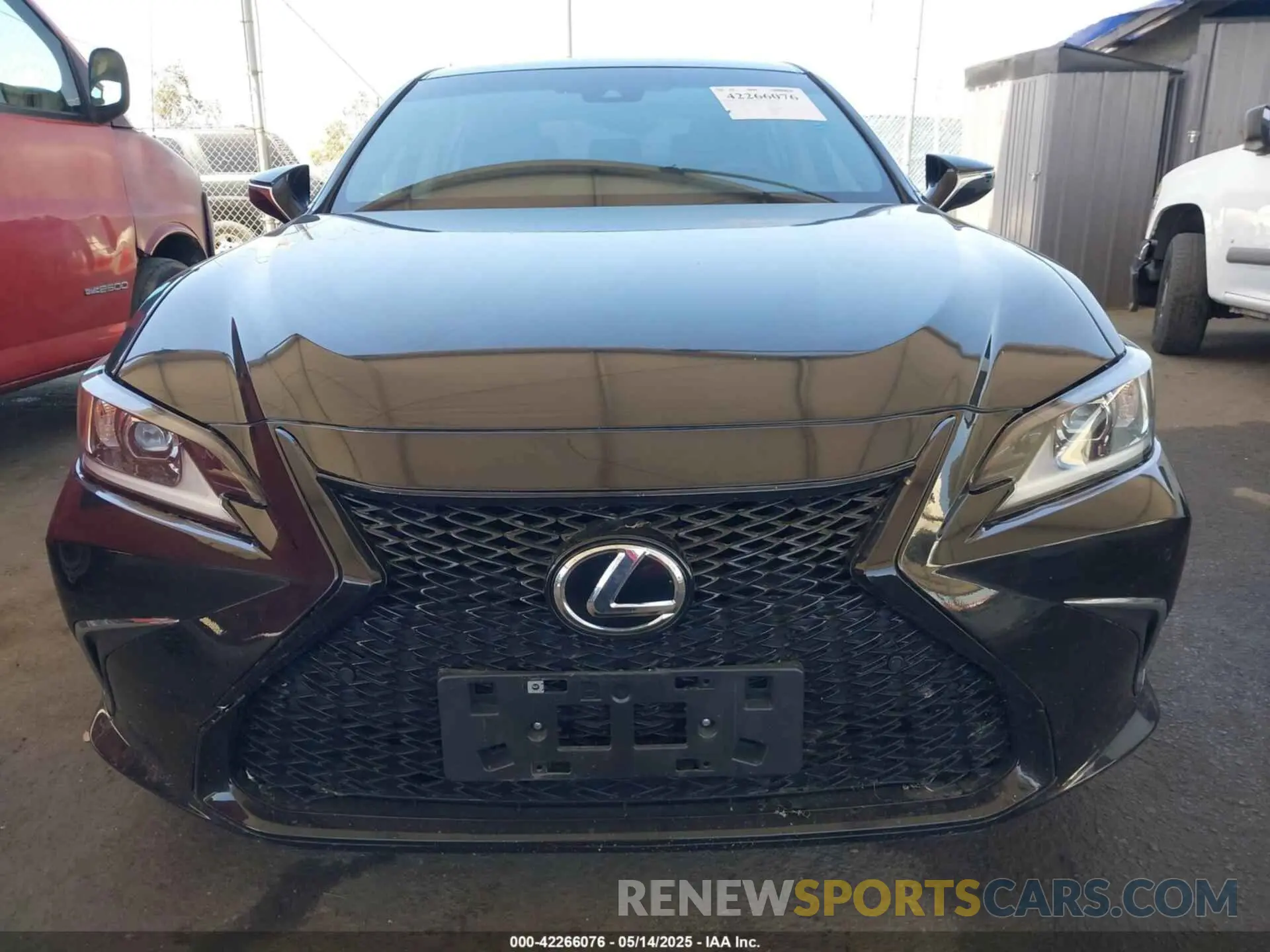 13 Photograph of a damaged car 58ADA1C16NU025224 LEXUS ES 300H 2022