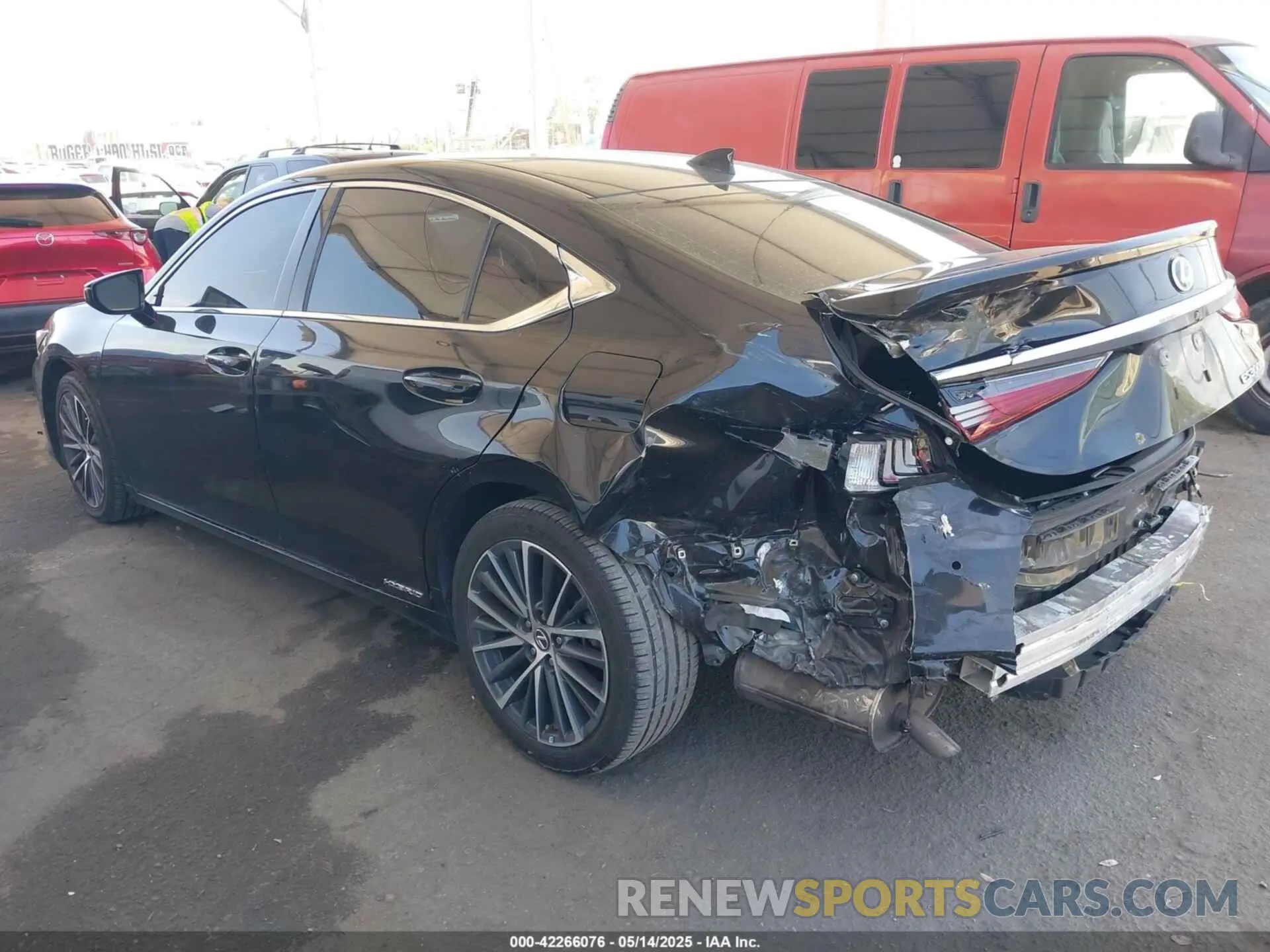 3 Photograph of a damaged car 58ADA1C16NU025224 LEXUS ES 300H 2022
