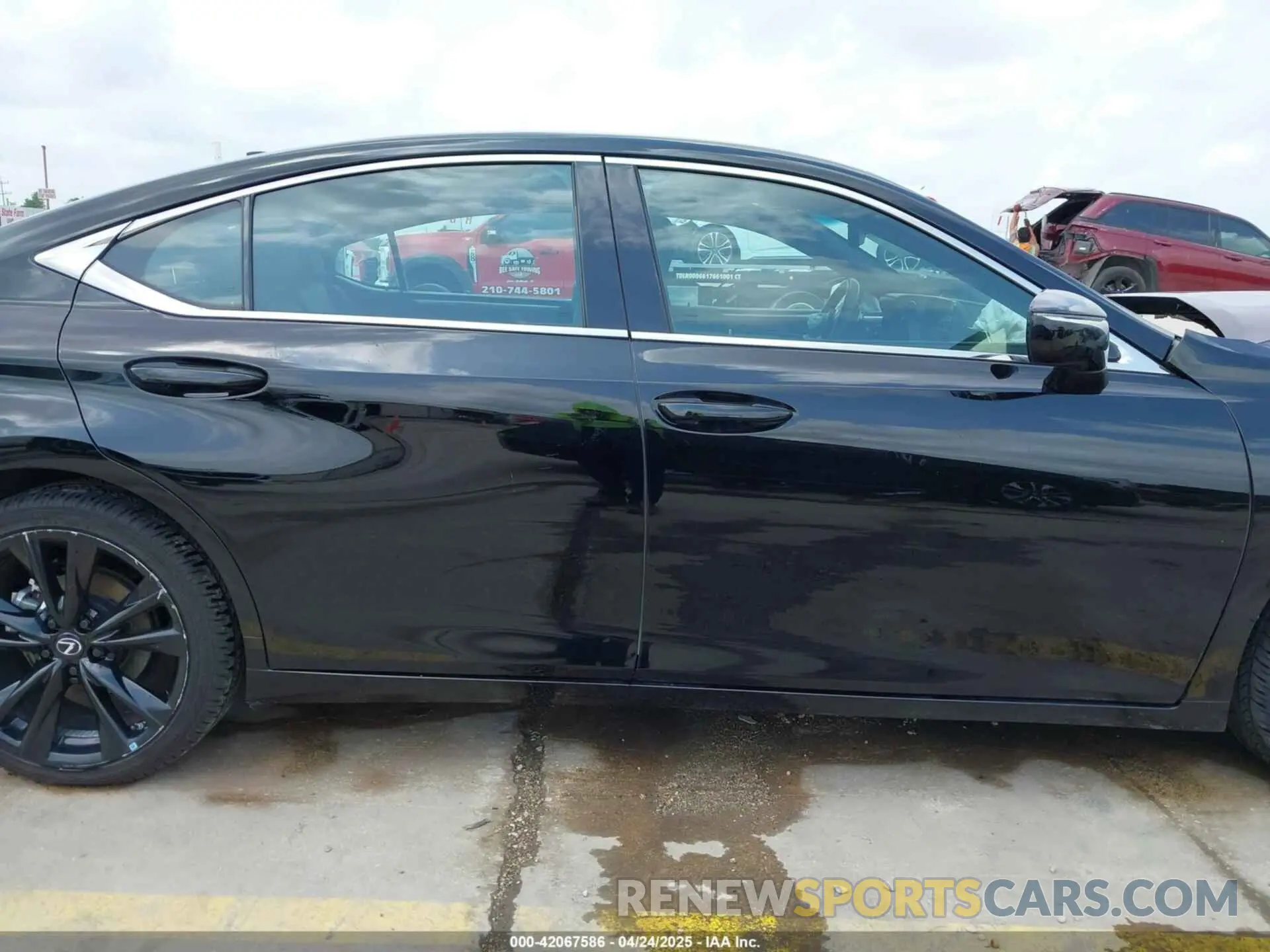 13 Photograph of a damaged car 58ABA1C13PU027281 LEXUS ES 300H 2023