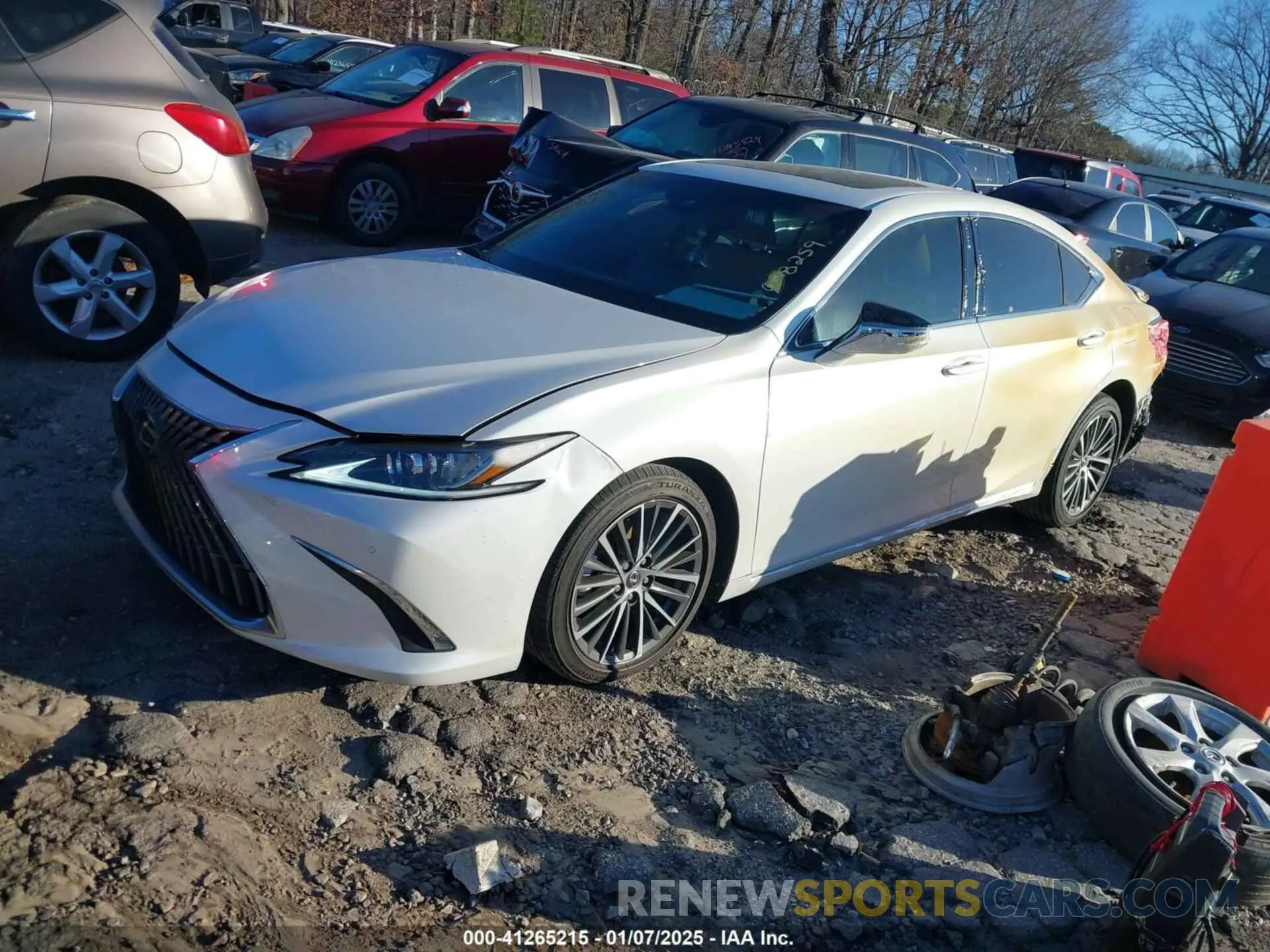 2 Фотография поврежденного автомобиля 58ADA1C13PU028259 LEXUS ES 300H 2023