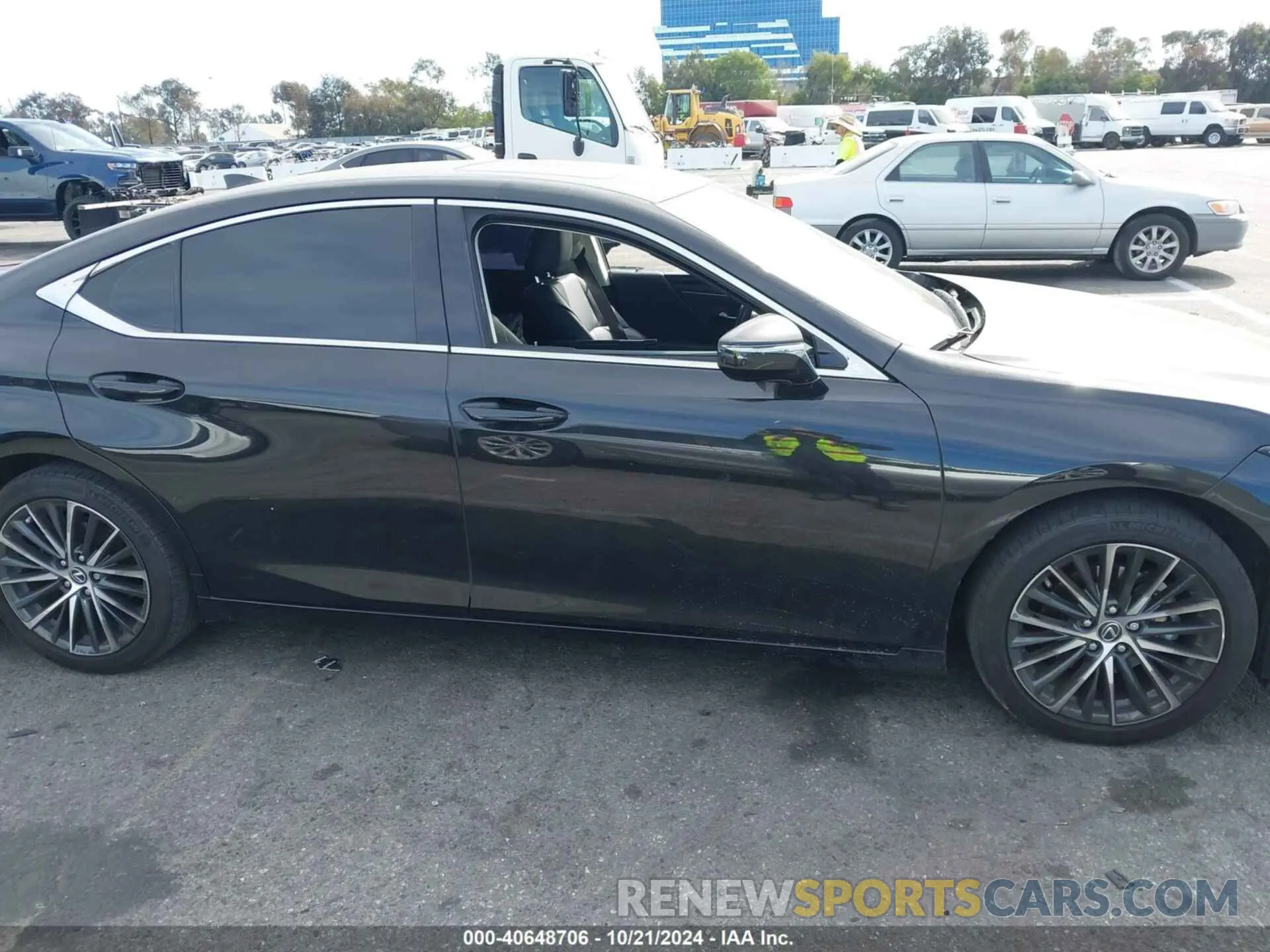 14 Фотография поврежденного автомобиля 58ADA1C15PU029770 LEXUS ES 300H 2023