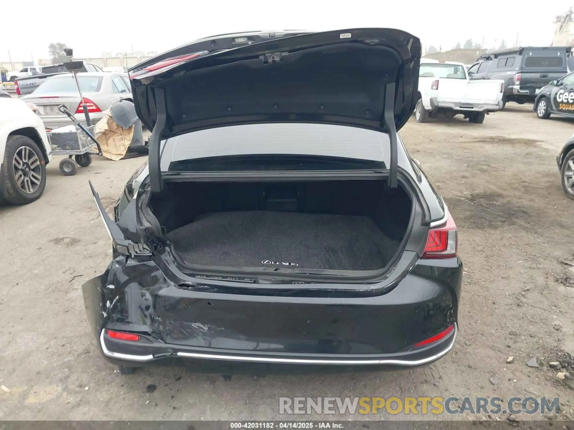 16 Фотография поврежденного автомобиля 58ADA1C16PU029969 LEXUS ES 300H 2023