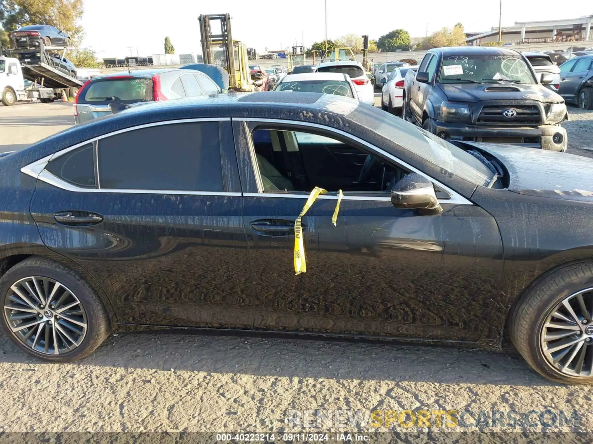 14 Фотография поврежденного автомобиля 58ADA1C1XPU034883 LEXUS ES 300H 2023