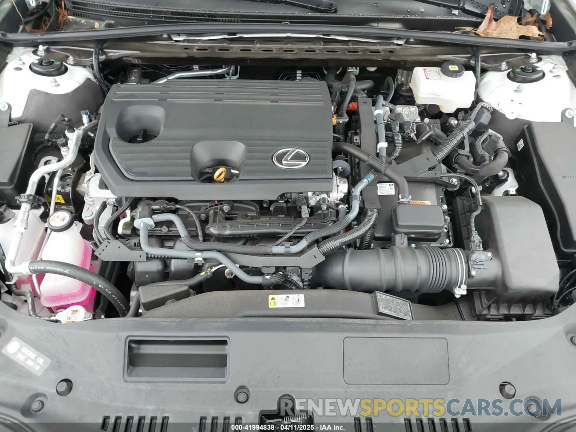 10 Фотография поврежденного автомобиля 58ABA1C13RU038476 LEXUS ES 300H 2024