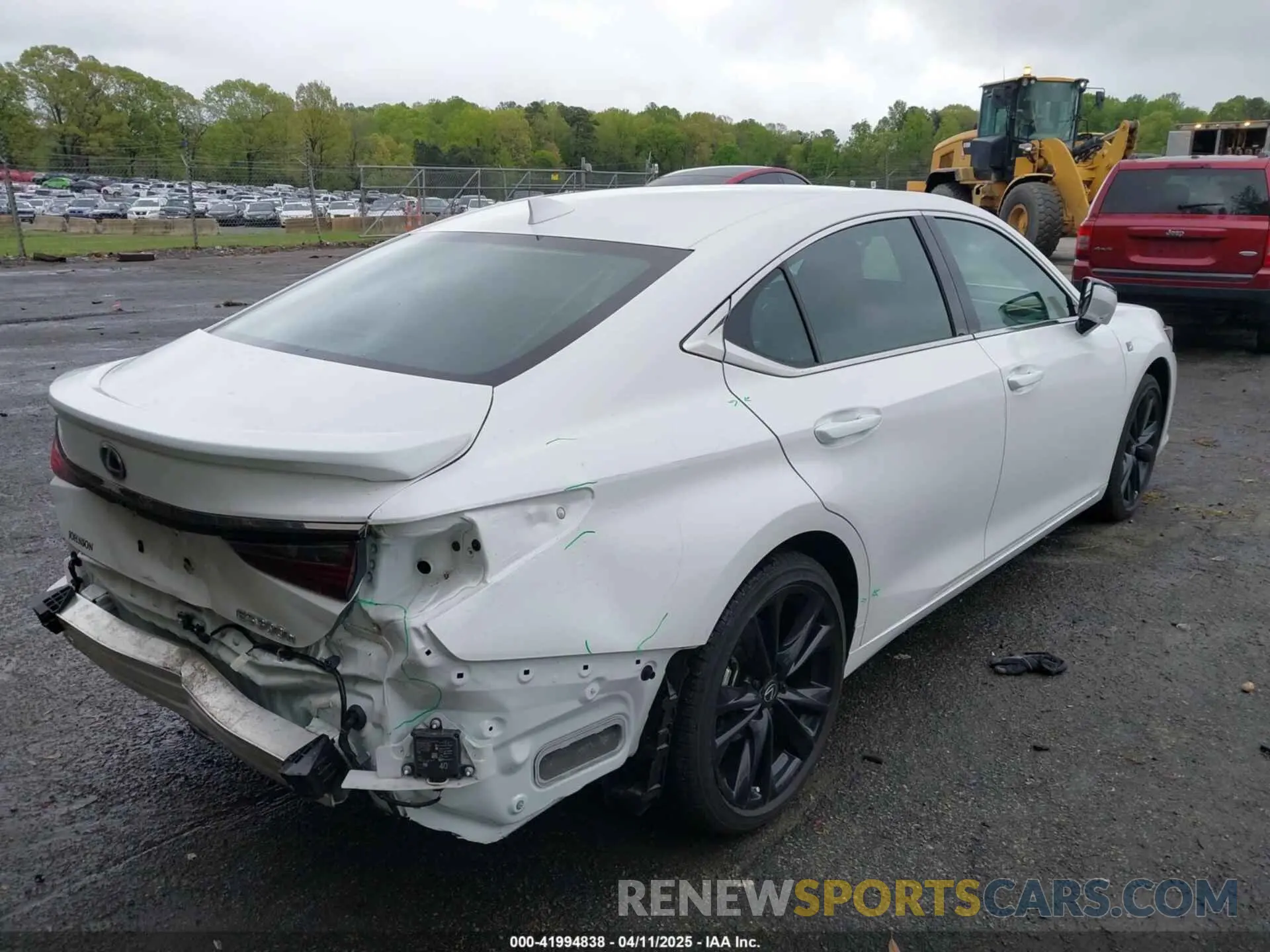 4 Фотография поврежденного автомобиля 58ABA1C13RU038476 LEXUS ES 300H 2024