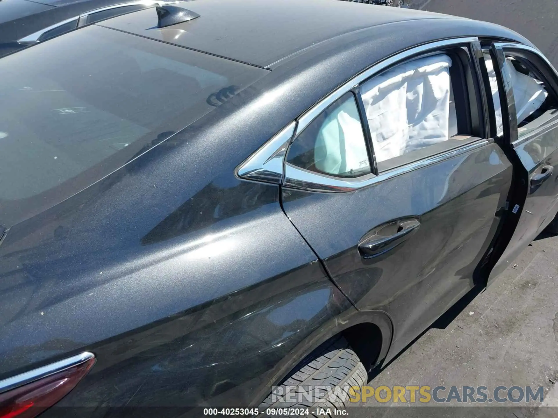19 Фотография поврежденного автомобиля 58ADA1C11RU040977 LEXUS ES 300H 2024