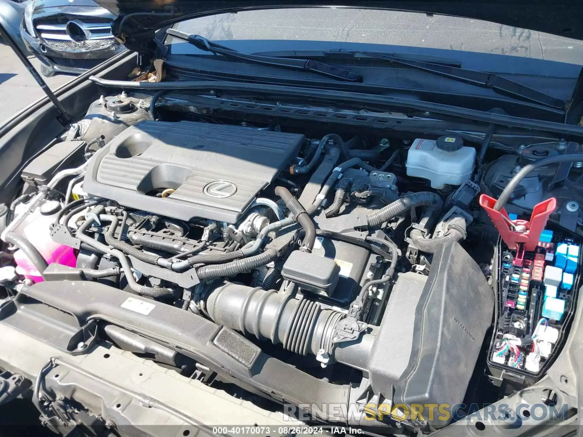 10 Фотография поврежденного автомобиля 58ADA1C12RU040034 LEXUS ES 300H 2024