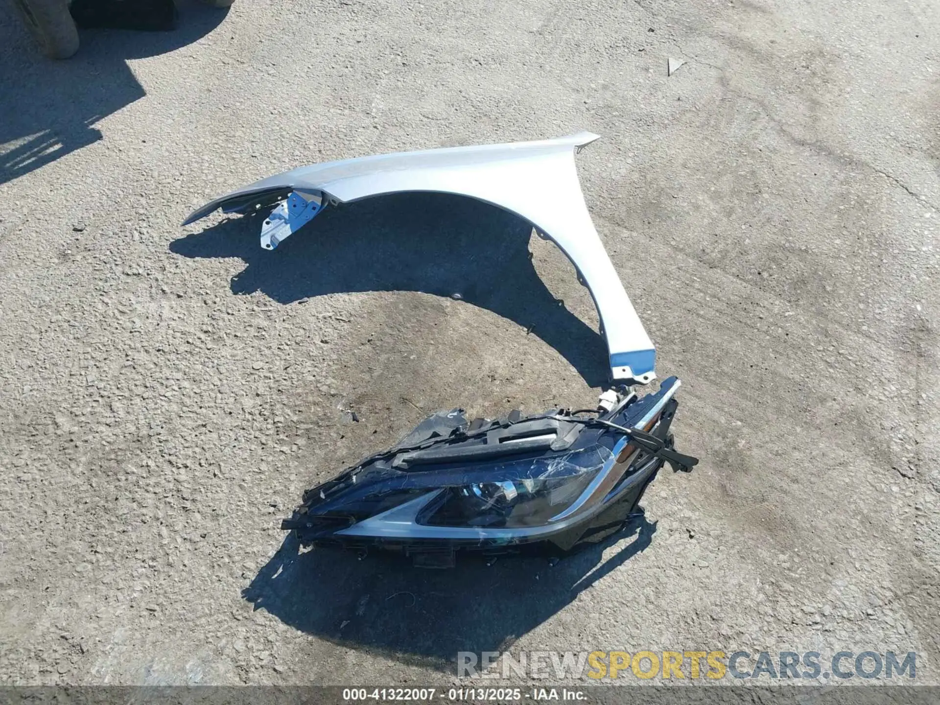 12 Фотография поврежденного автомобиля 58ADA1C12RU042009 LEXUS ES 300H 2024