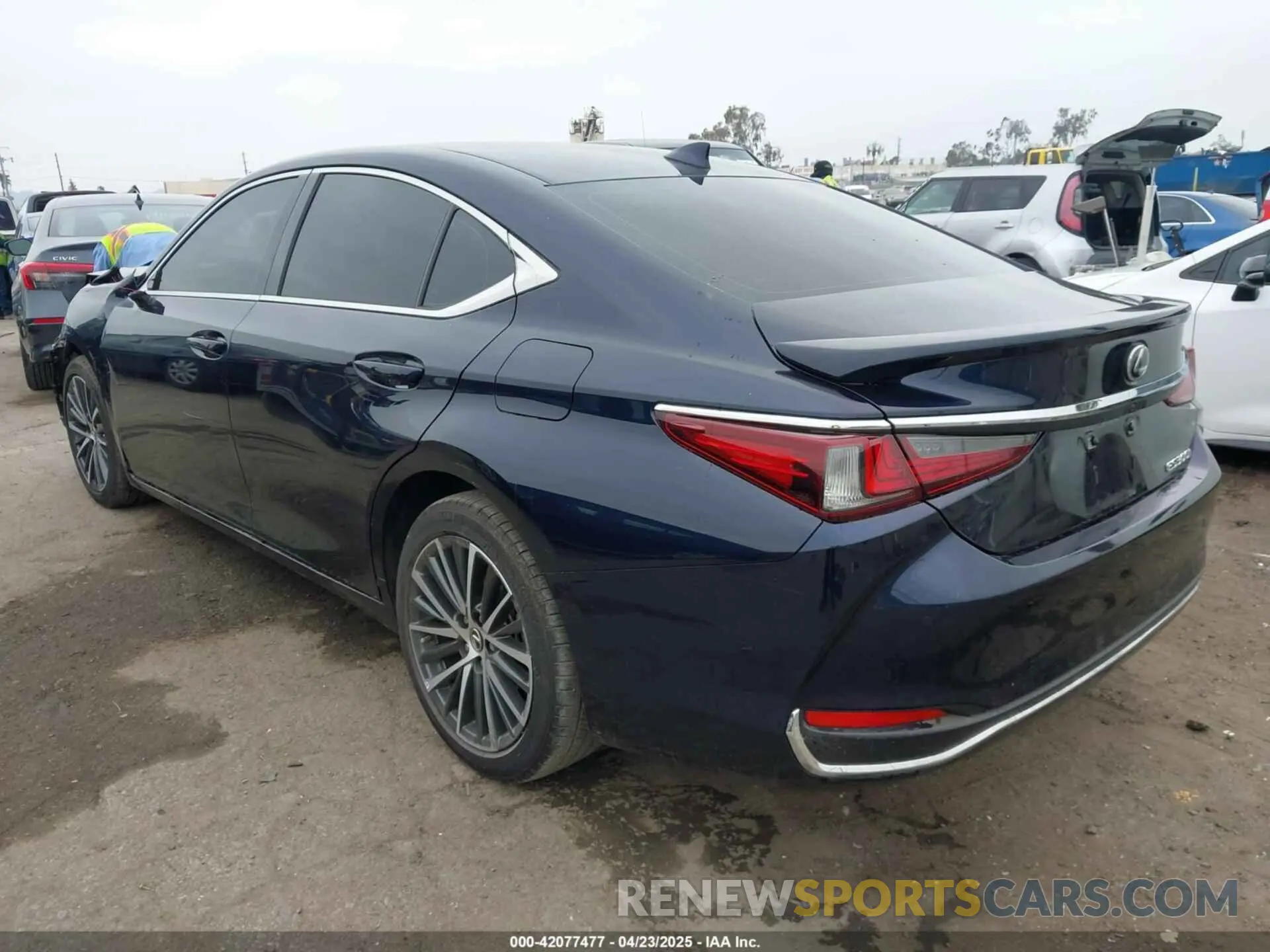 3 Photograph of a damaged car 58ADA1C13RU051043 LEXUS ES 300H 2024