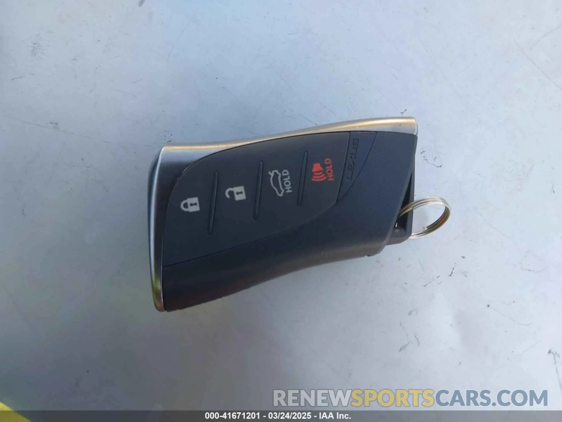 11 Фотография поврежденного автомобиля 58ADA1C15RU047172 LEXUS ES 300H 2024