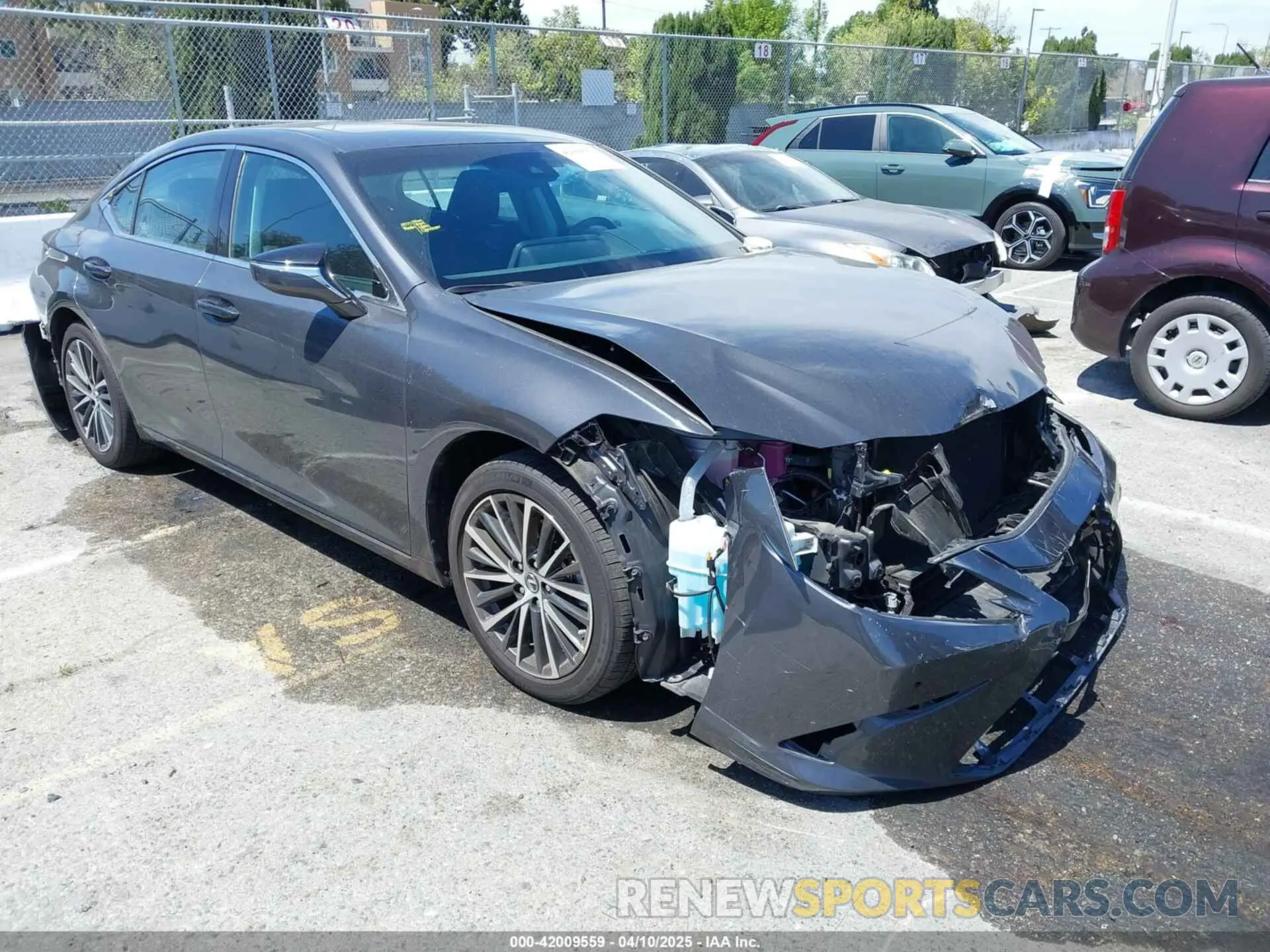 1 Photograph of a damaged car 58ADA1C19RU039687 LEXUS ES 300H 2024