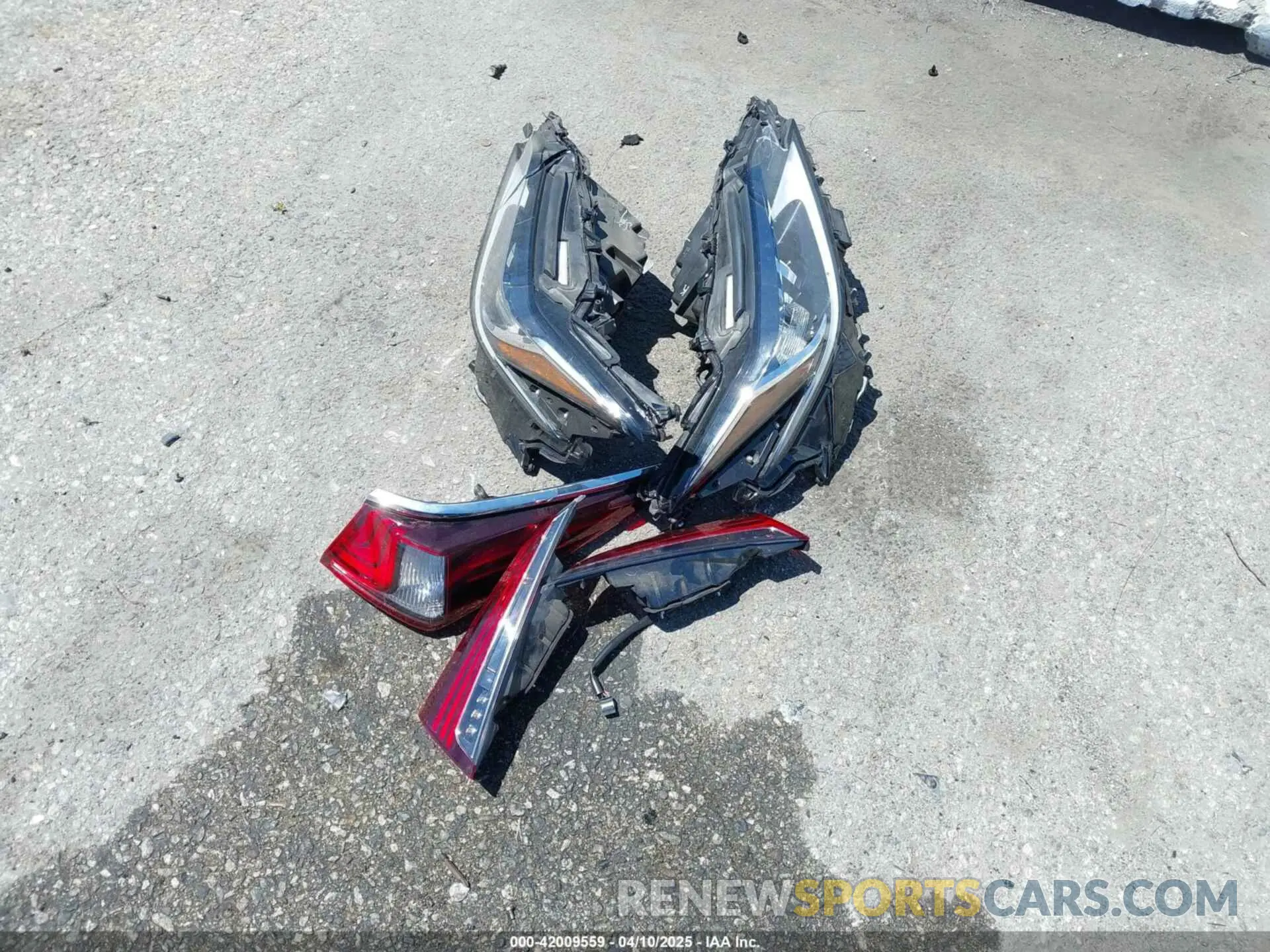 12 Photograph of a damaged car 58ADA1C19RU039687 LEXUS ES 300H 2024