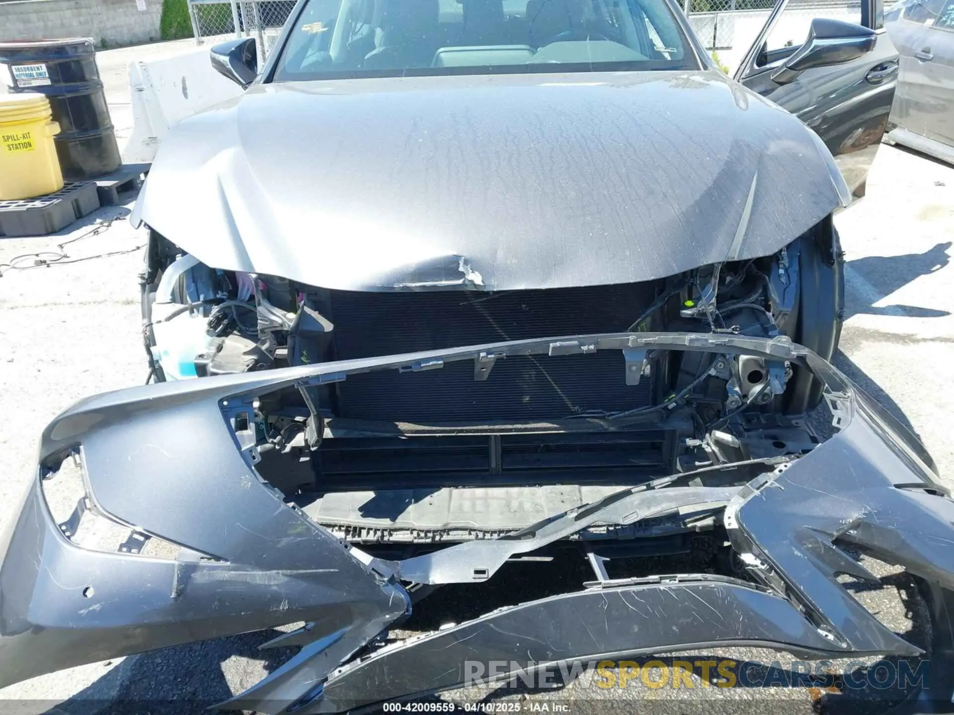 6 Photograph of a damaged car 58ADA1C19RU039687 LEXUS ES 300H 2024