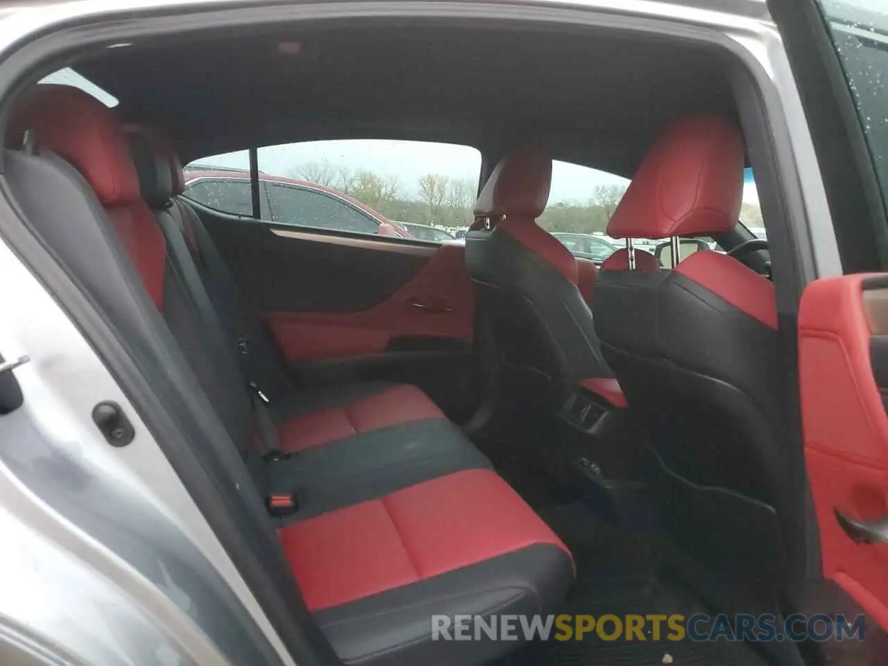 10 Фотография поврежденного автомобиля 58ABA1C10PU027674 LEXUS ES 300H F 2023