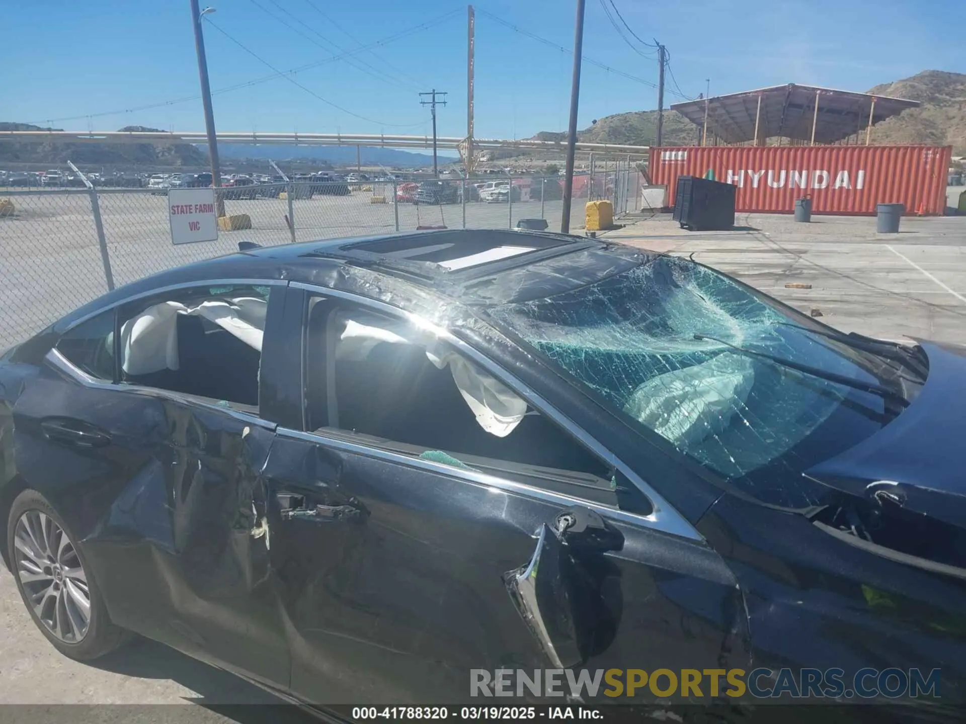 6 Фотография поврежденного автомобиля 58ABZ1B11KU026522 LEXUS ES 350 2019