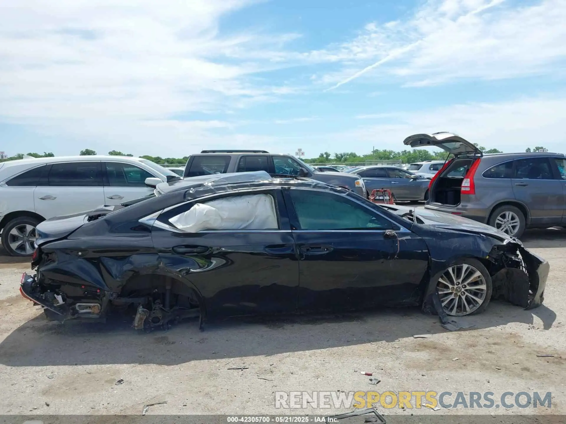 14 Фотография поврежденного автомобиля 58ABZ1B12KU012161 LEXUS ES 350 2019
