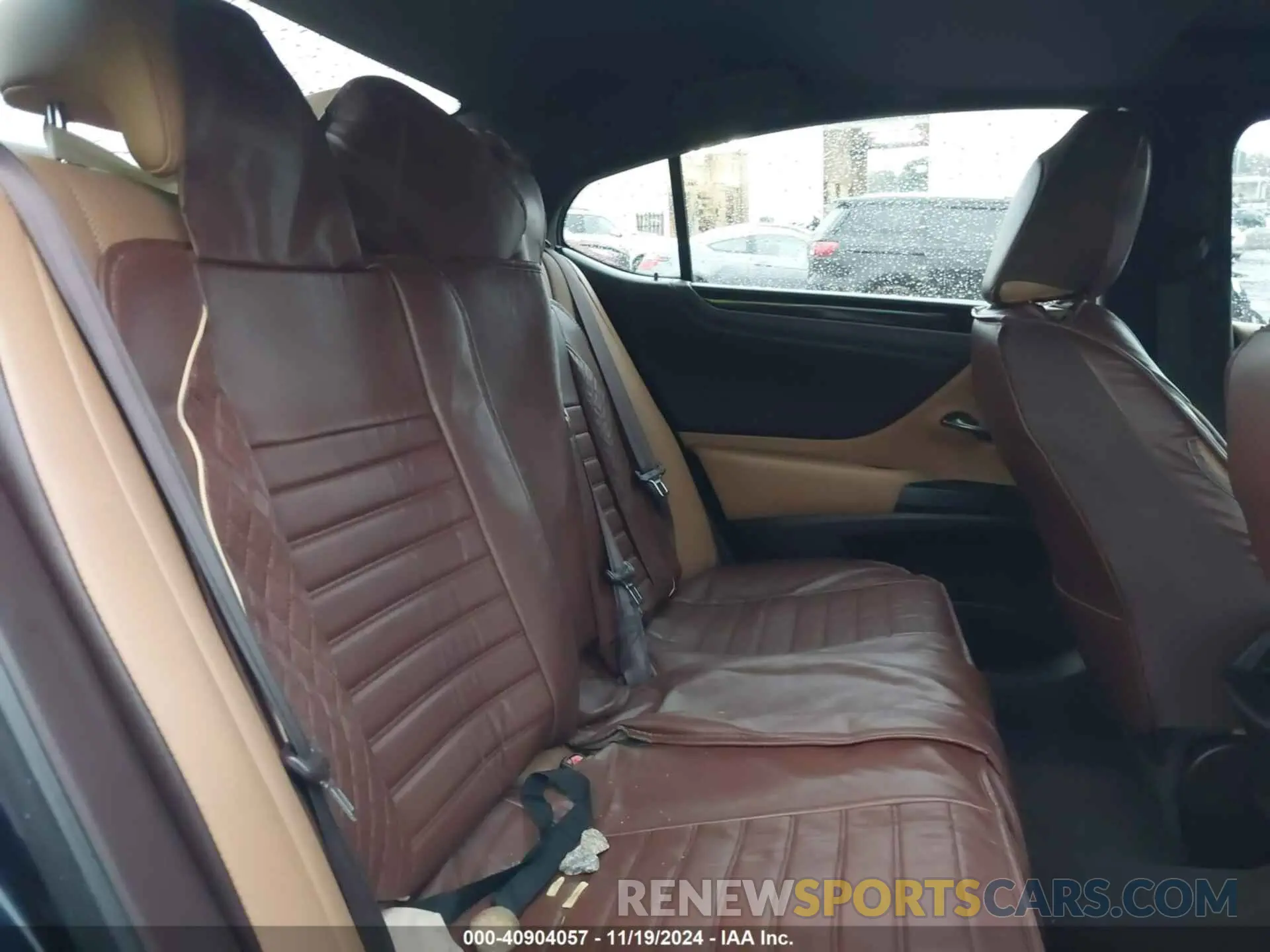 8 Фотография поврежденного автомобиля 58ABZ1B12KU025055 LEXUS ES 350 2019