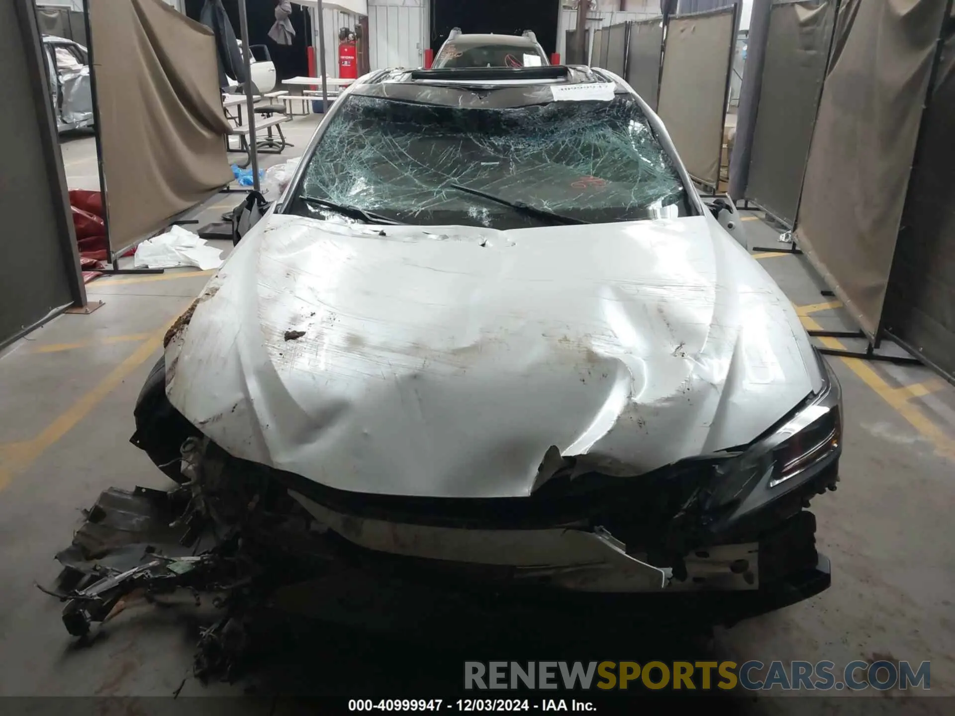 12 Photograph of a damaged car 58ABZ1B13KU017966 LEXUS ES 350 2019