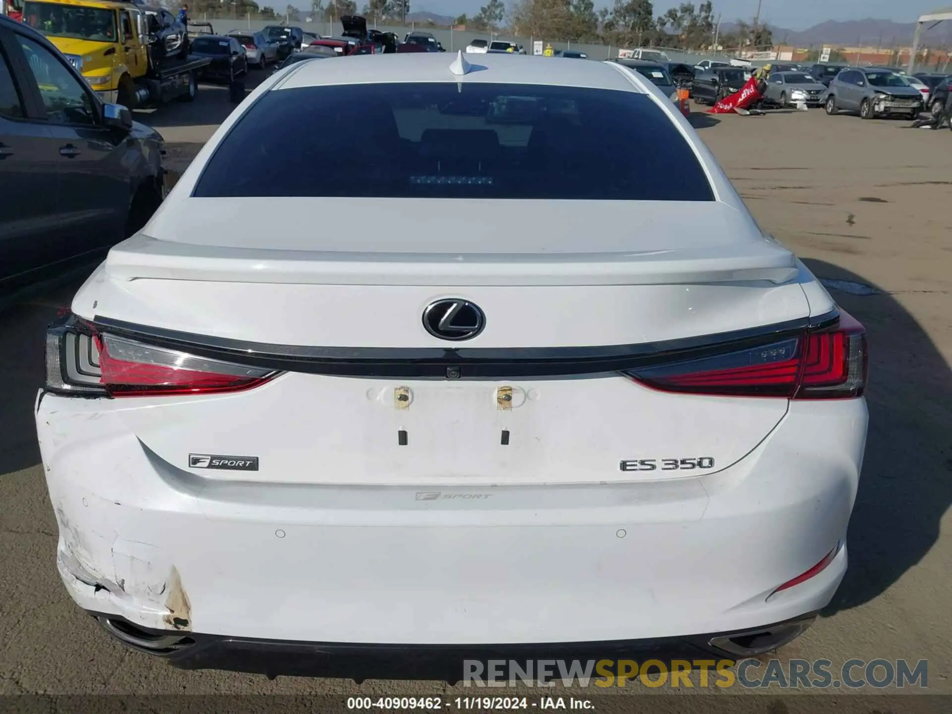 16 Фотография поврежденного автомобиля 58ABZ1B14KU023730 LEXUS ES 350 2019