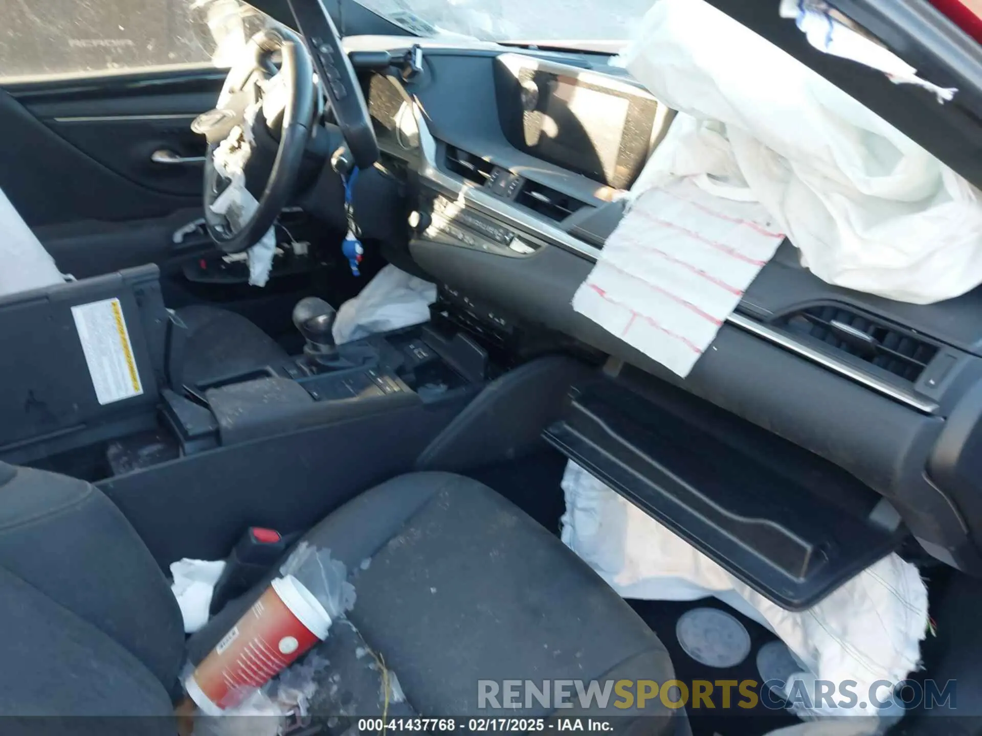 5 Photograph of a damaged car 58ABZ1B15KU012428 LEXUS ES 350 2019
