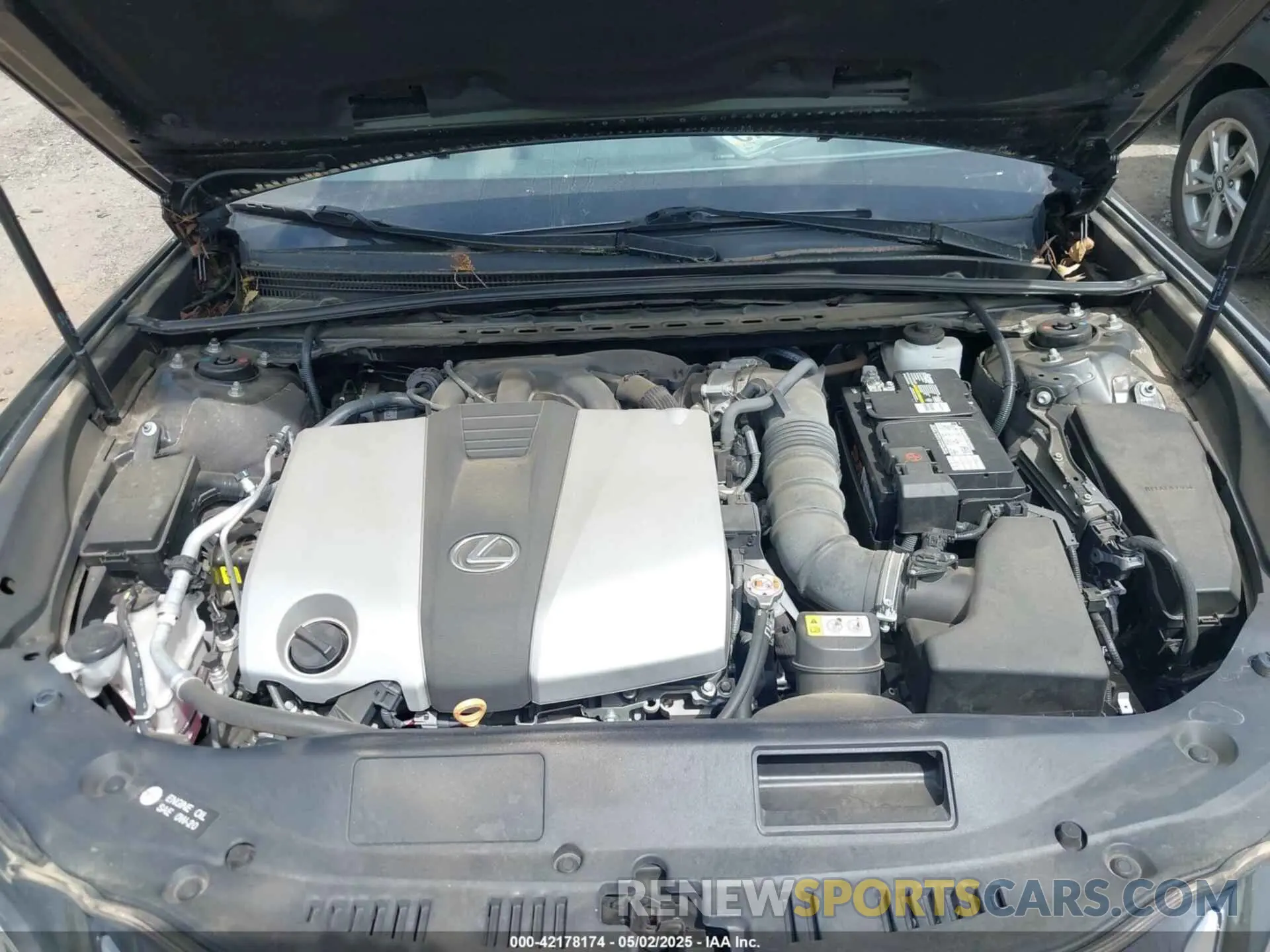 10 Фотография поврежденного автомобиля 58ABZ1B16KU020442 LEXUS ES 350 2019