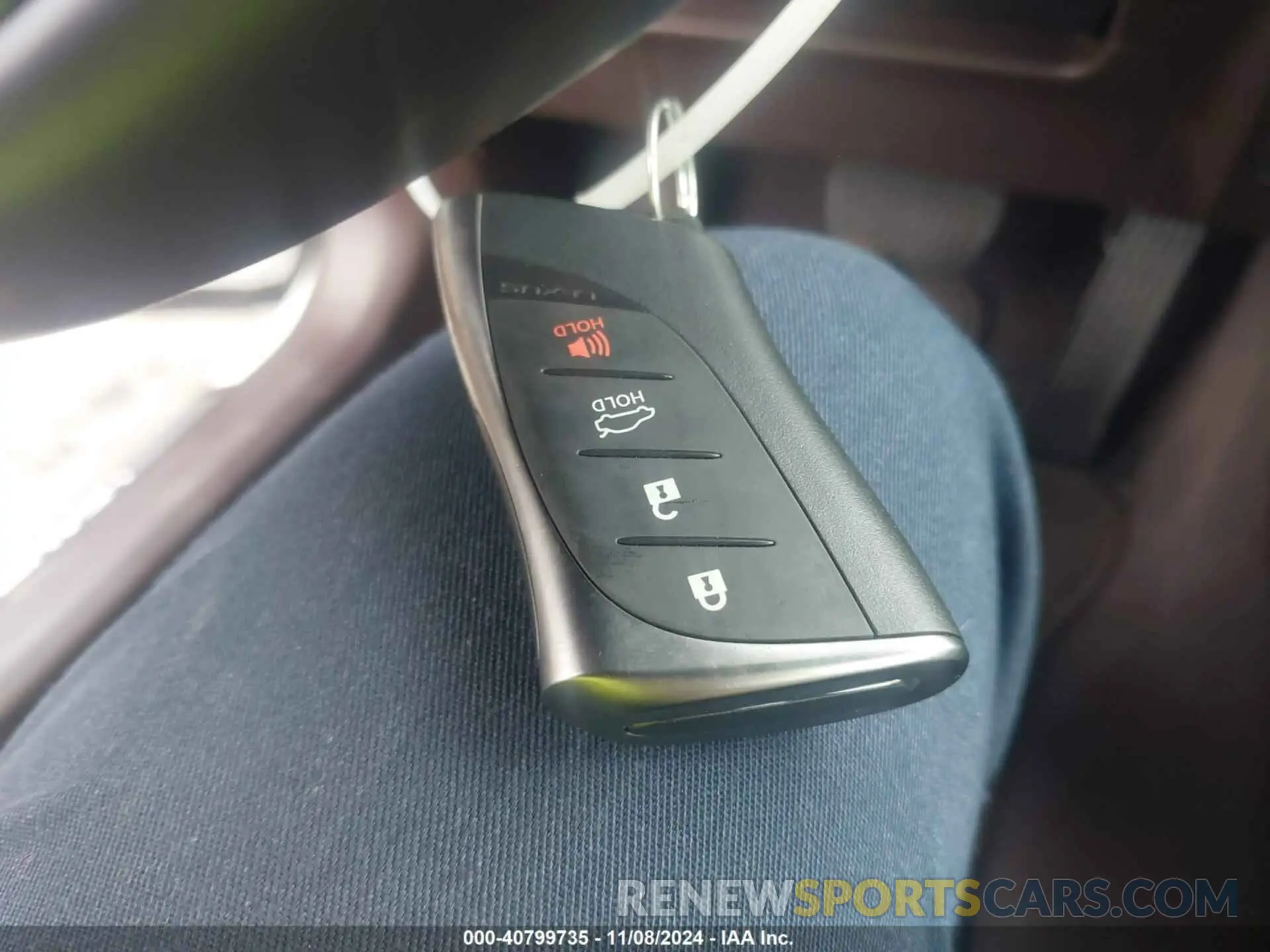 11 Фотография поврежденного автомобиля 58ABZ1B17KU044846 LEXUS ES 350 2019