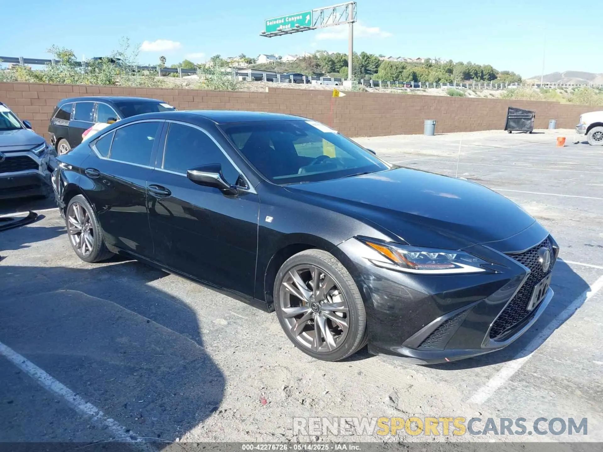 1 Photograph of a damaged car 58ABZ1B1XKU022842 LEXUS ES 350 2019