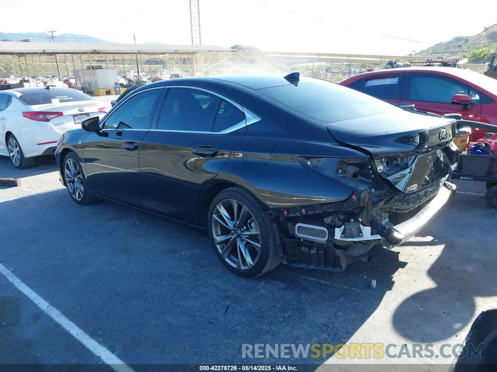 3 Photograph of a damaged car 58ABZ1B1XKU022842 LEXUS ES 350 2019