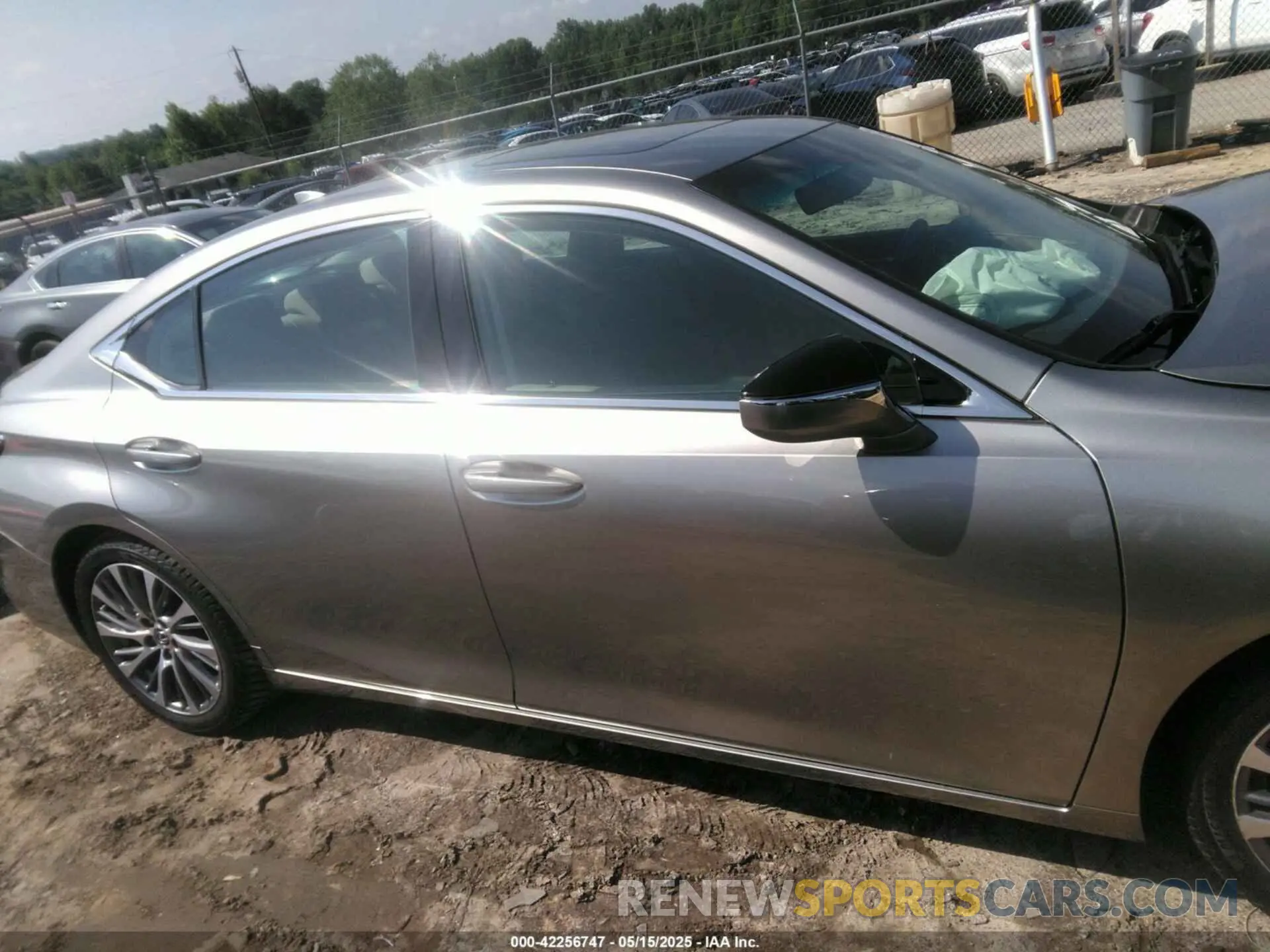 13 Фотография поврежденного автомобиля 58ABZ1B1XKU032447 LEXUS ES 350 2019
