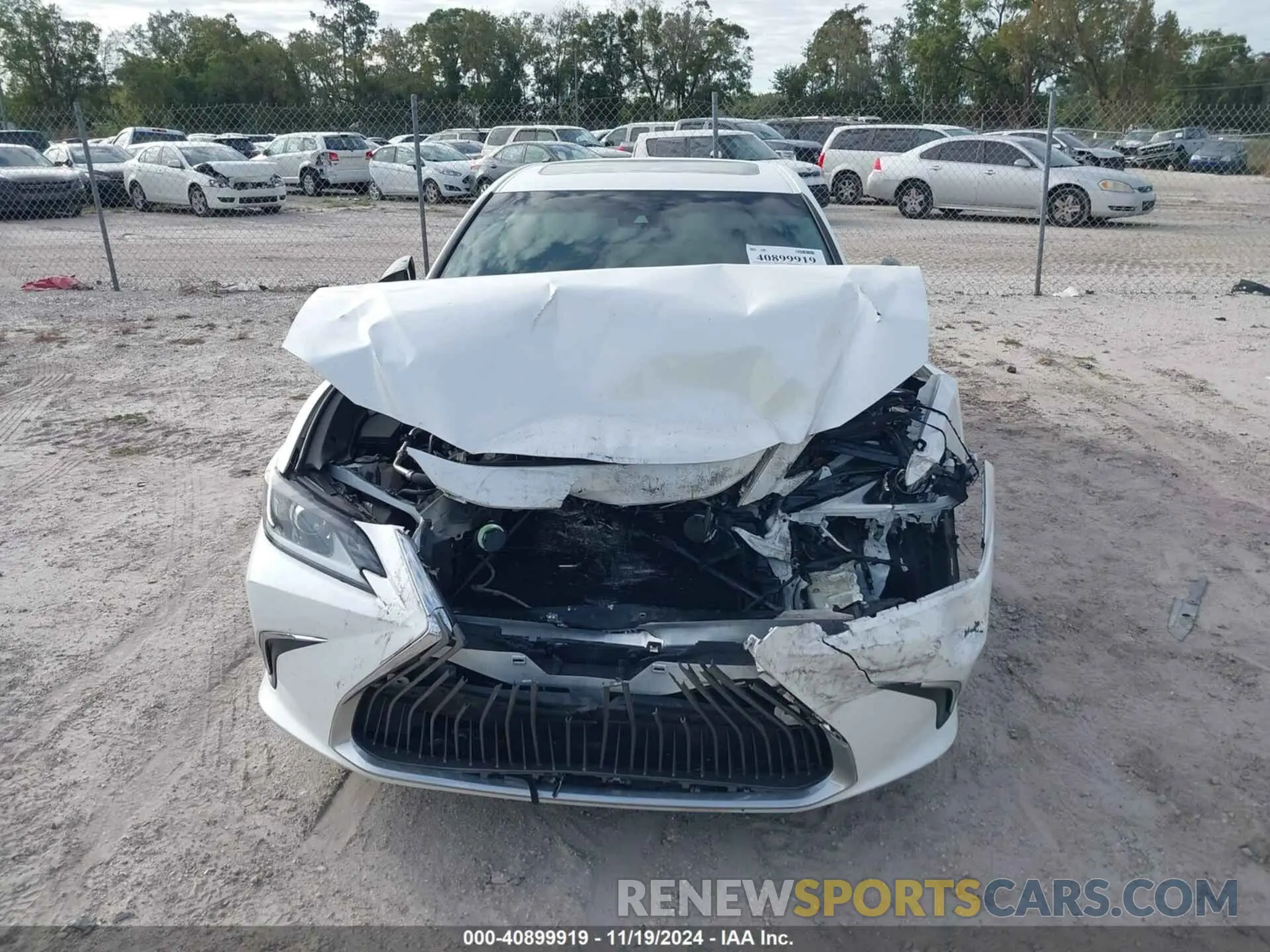 6 Photograph of a damaged car 58ACZ1B13LU064274 LEXUS ES 350 2020