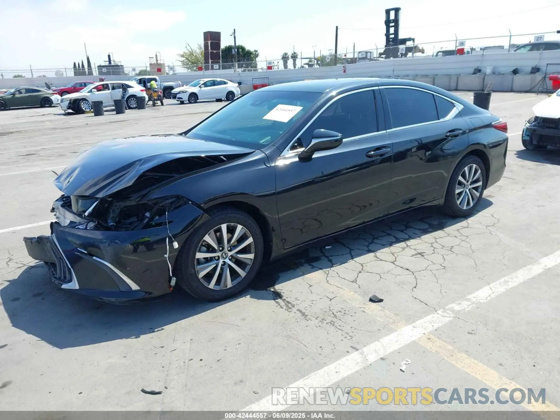 2 Photograph of a damaged car 58ACZ1B17LU073981 LEXUS ES 350 2020