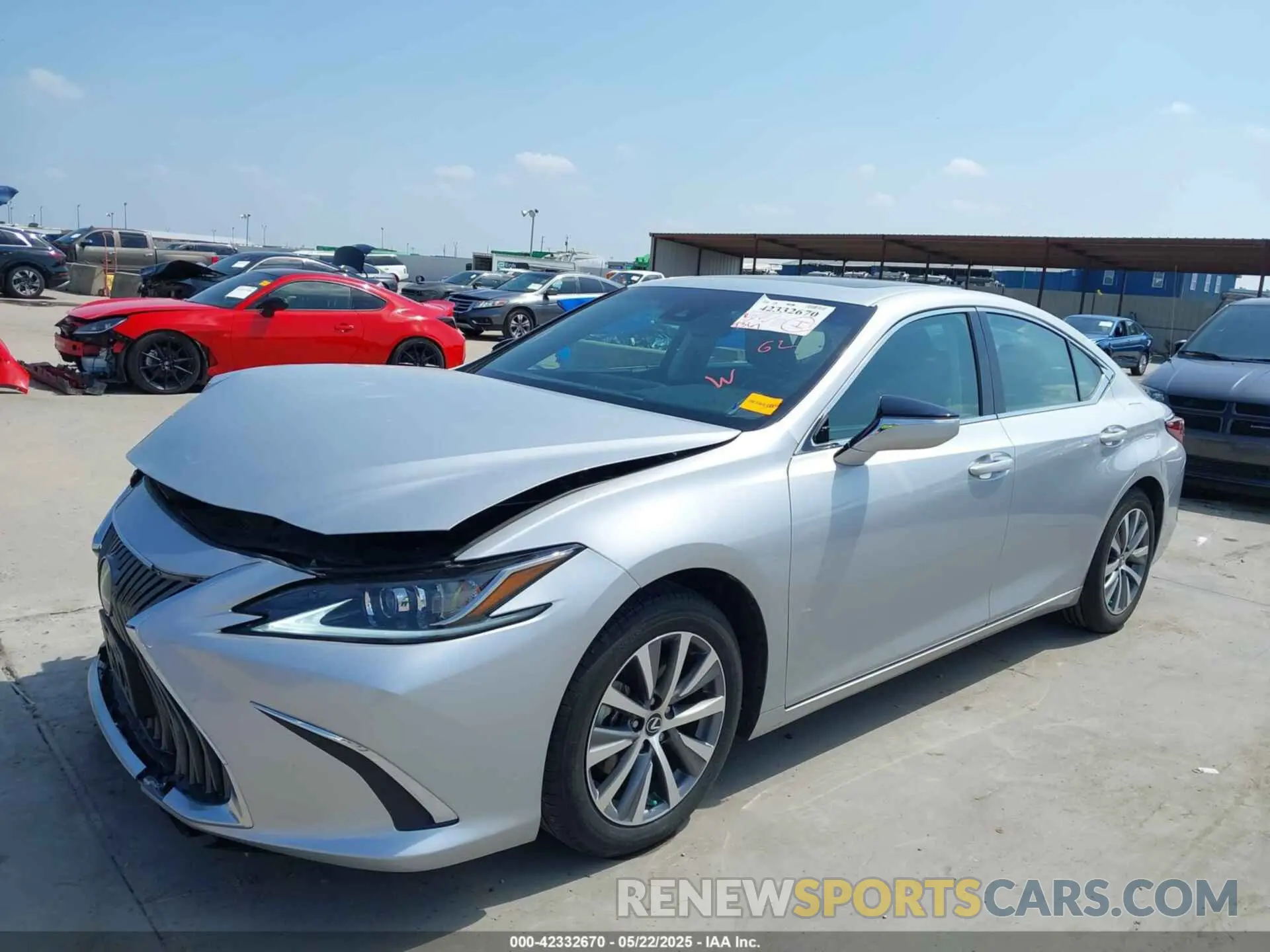 2 Photograph of a damaged car 58ACZ1B1XLU082075 LEXUS ES 350 2020