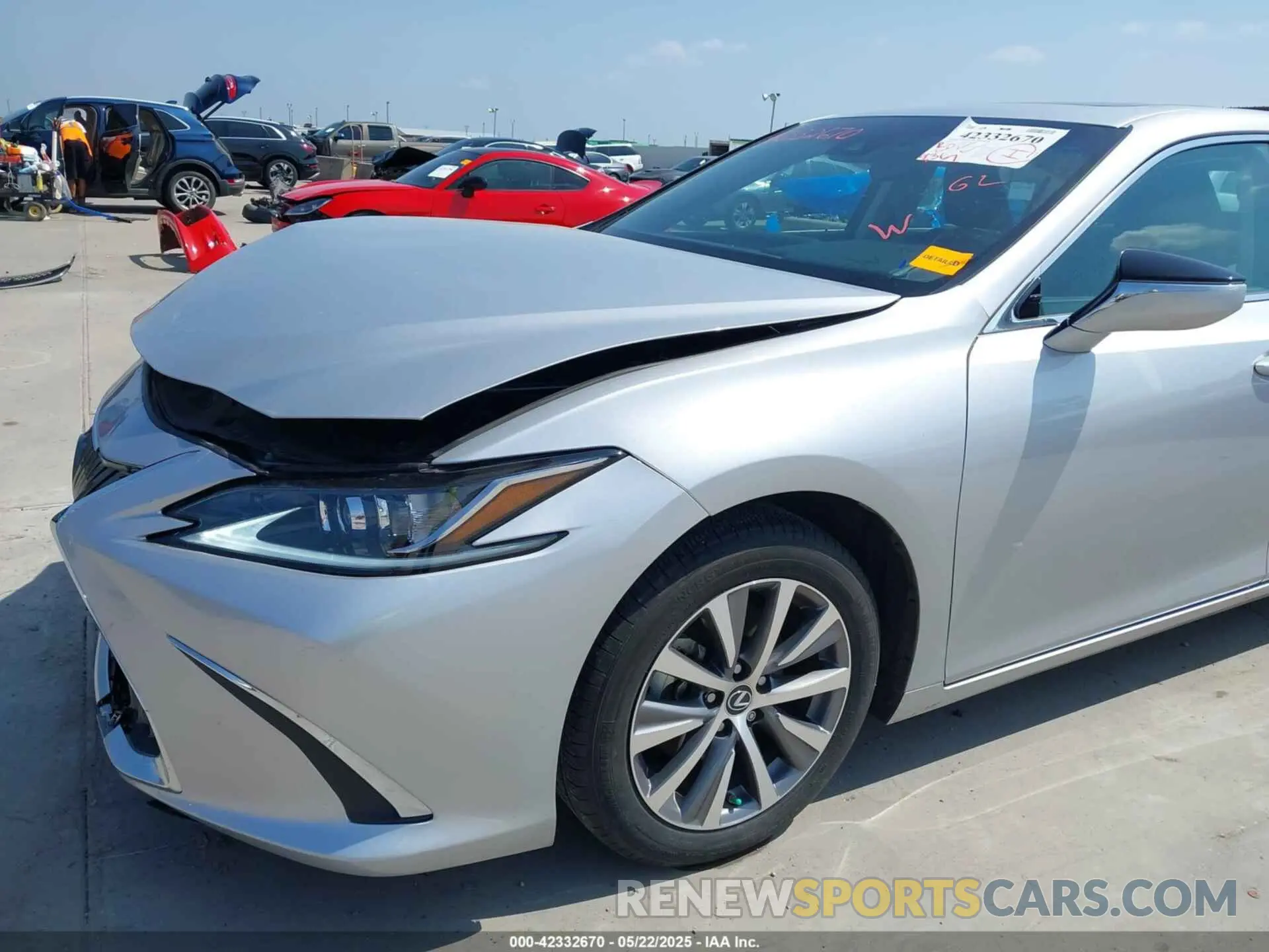 20 Photograph of a damaged car 58ACZ1B1XLU082075 LEXUS ES 350 2020