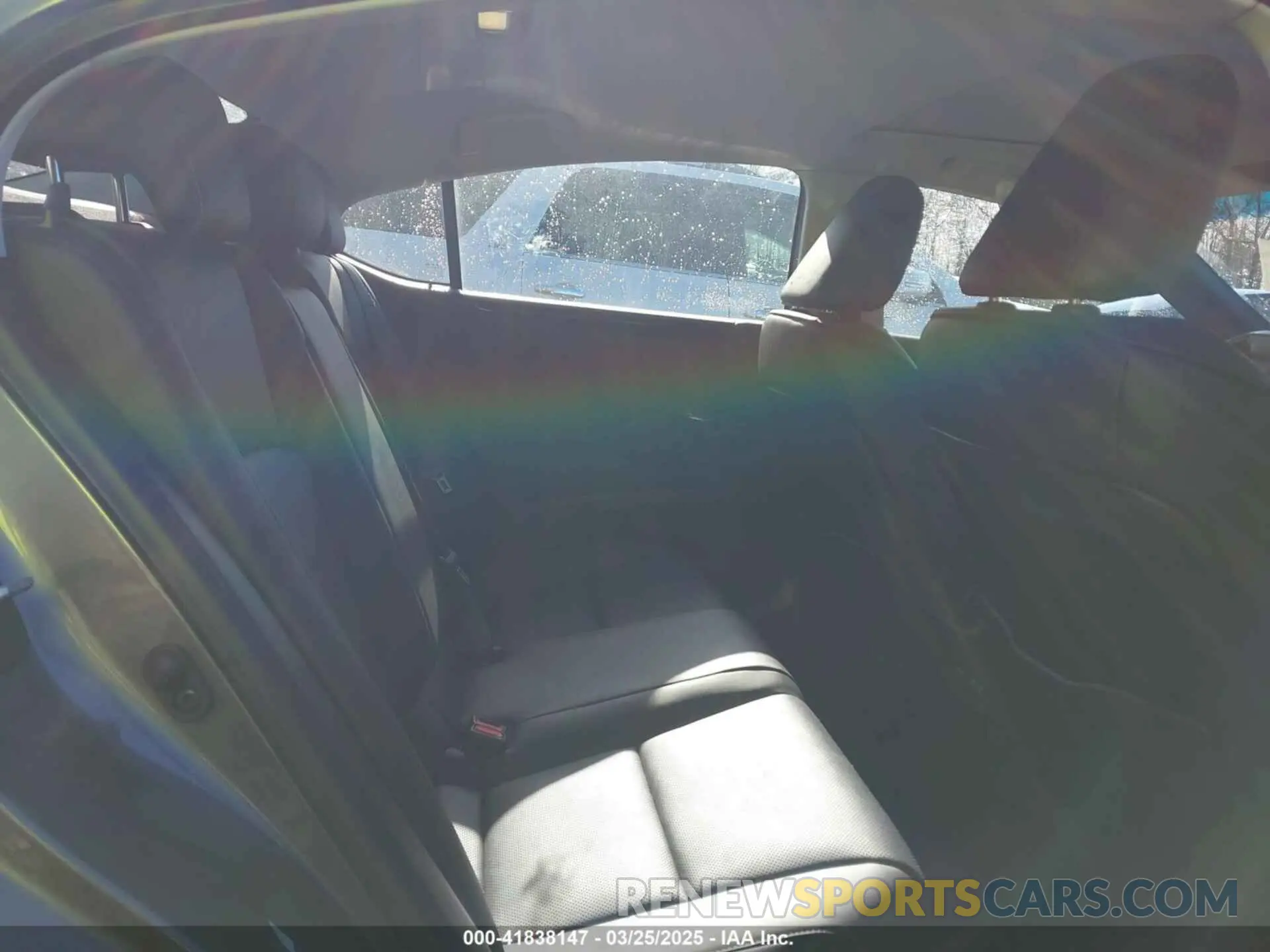 8 Photograph of a damaged car 58ADZ1B11LU058221 LEXUS ES 350 2020