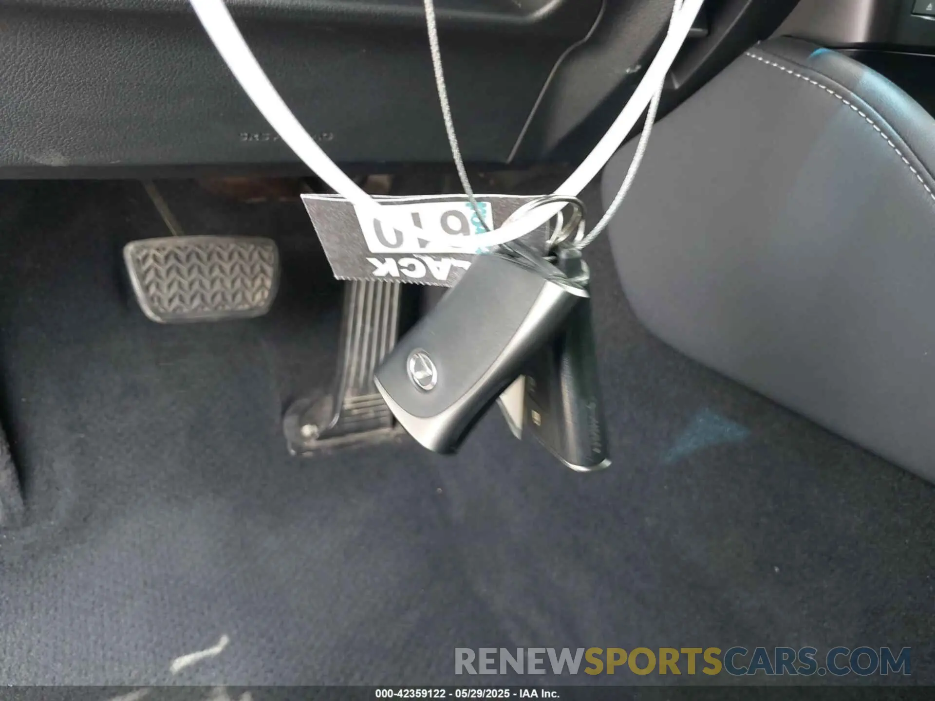11 Фотография поврежденного автомобиля 58ADZ1B11LU063578 LEXUS ES 350 2020