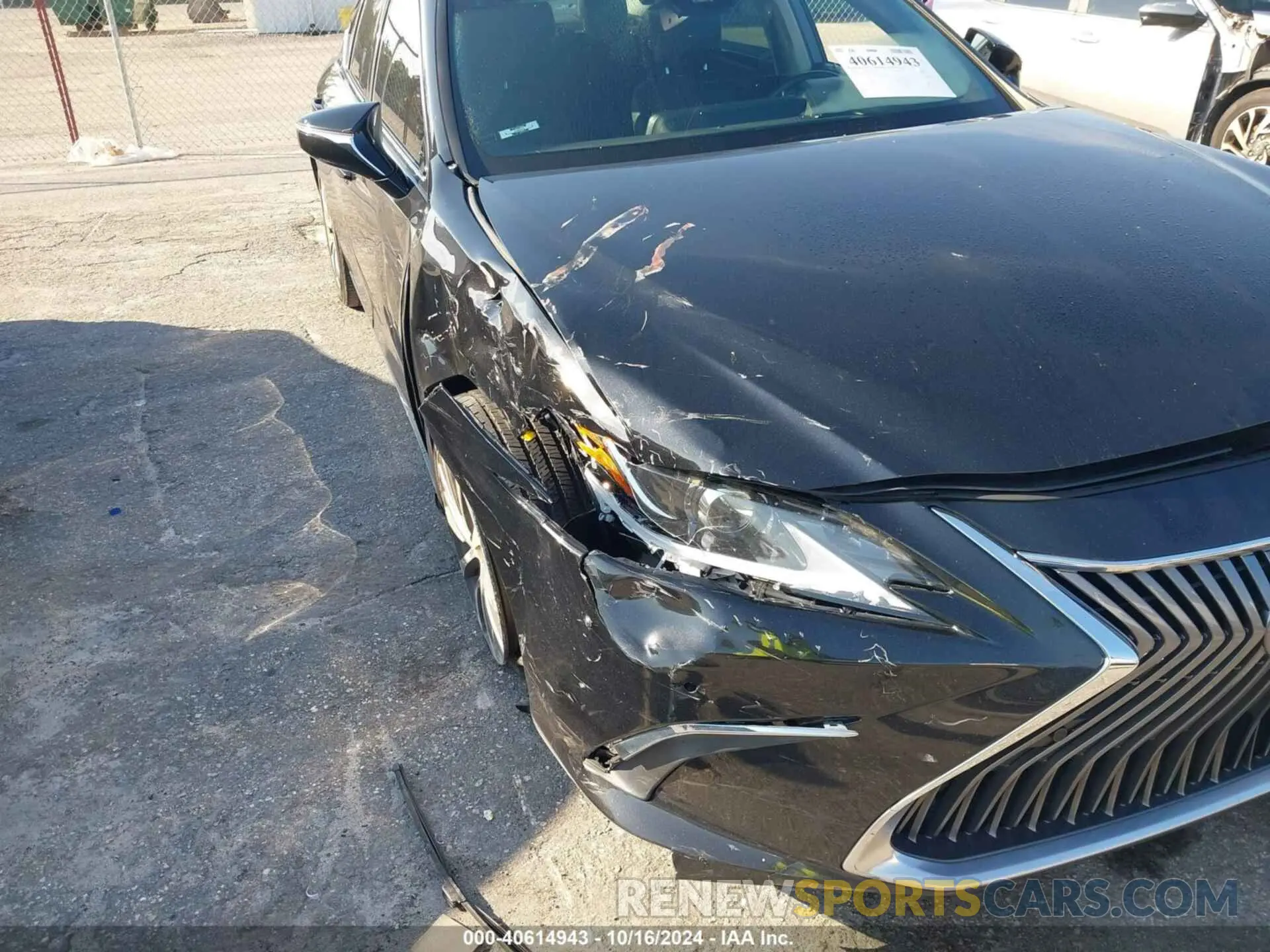 6 Photograph of a damaged car 58ADZ1B11LU071180 LEXUS ES 350 2020