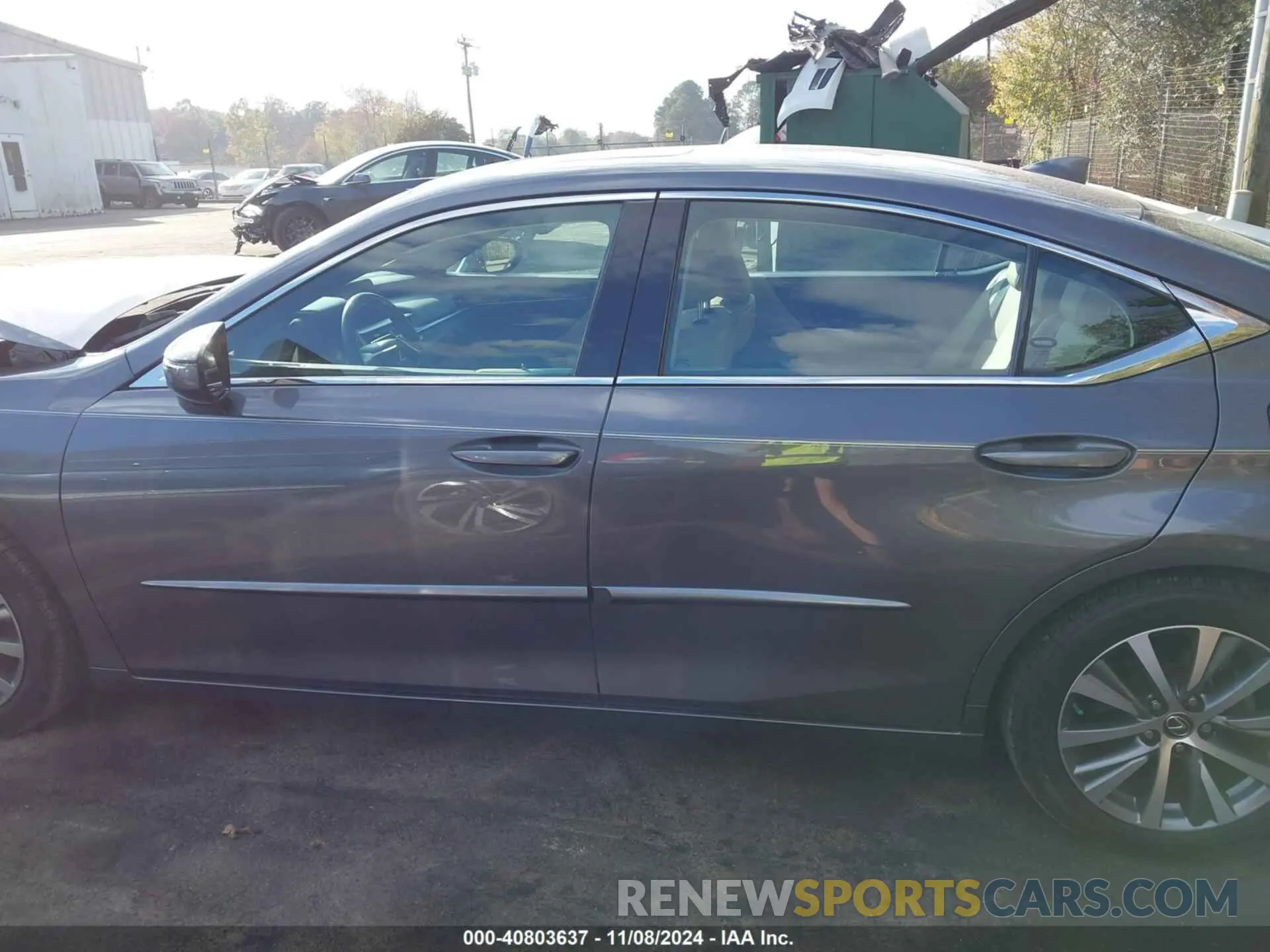 14 Photograph of a damaged car 58ADZ1B15LU053085 LEXUS ES 350 2020
