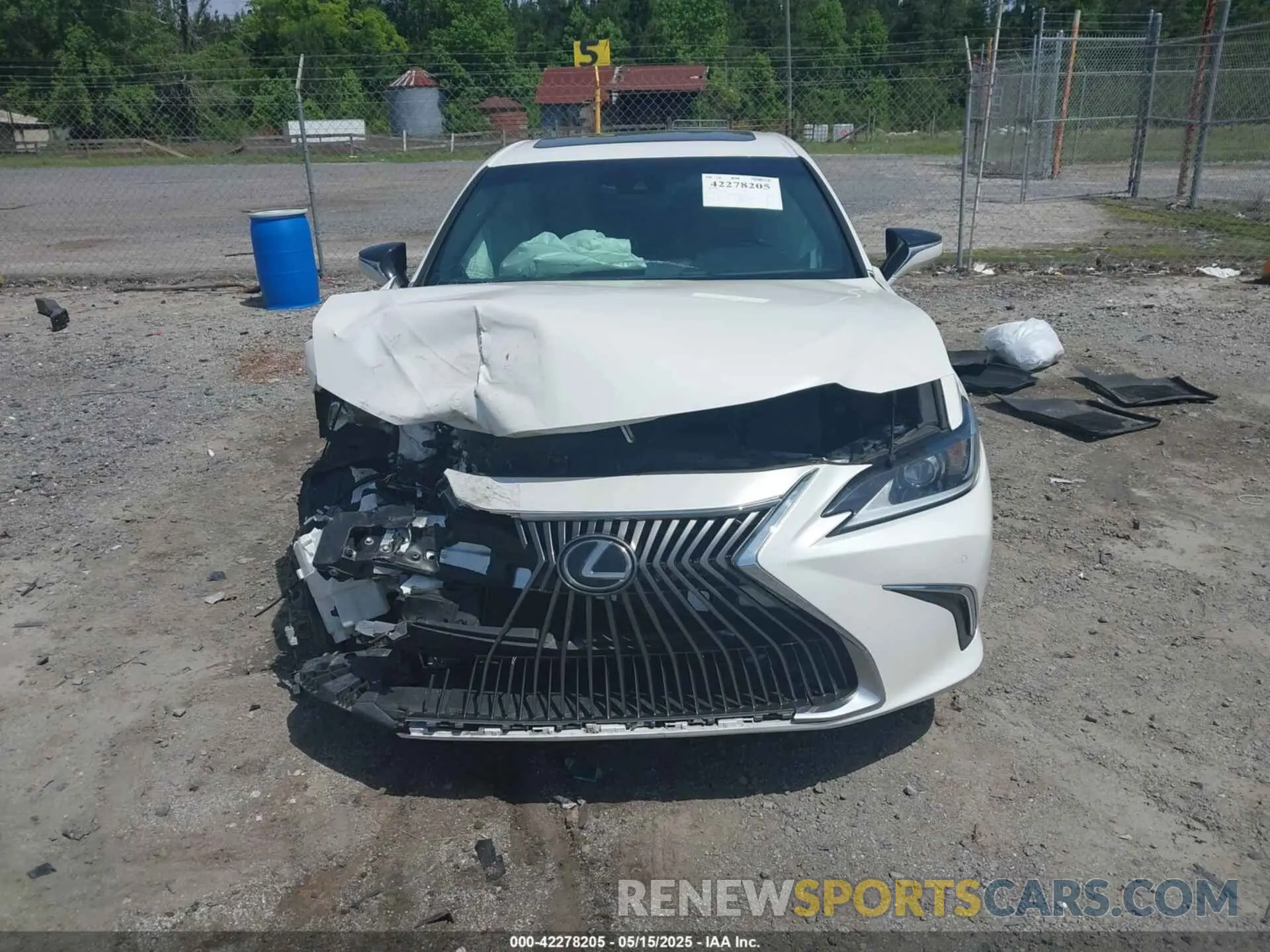11 Фотография поврежденного автомобиля 58ADZ1B17LU074973 LEXUS ES 350 2020