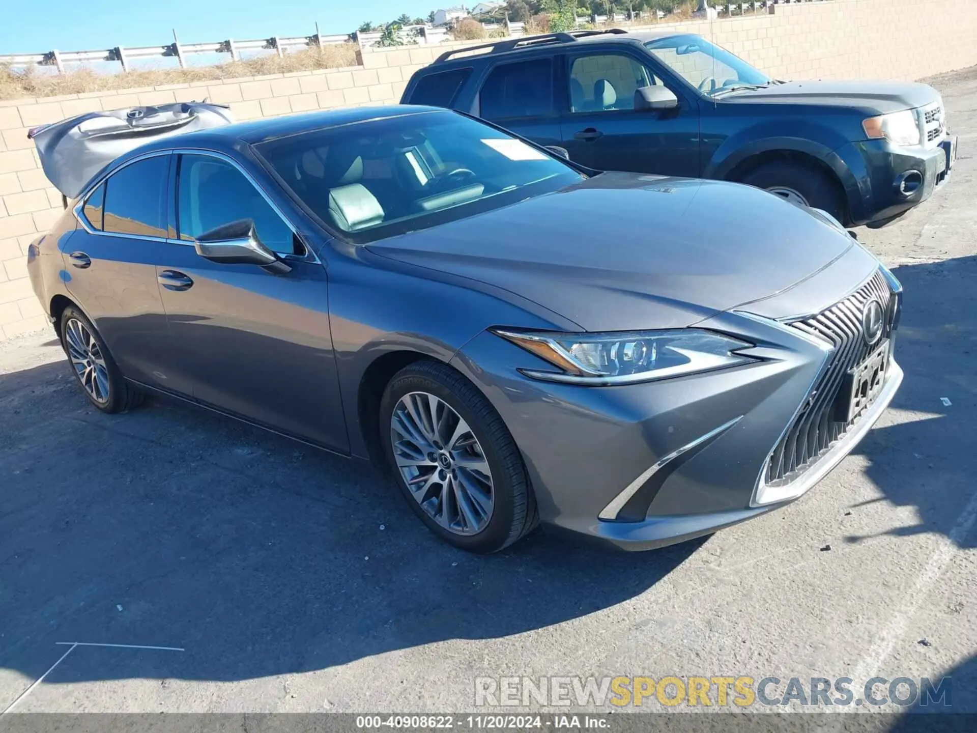 1 Фотография поврежденного автомобиля 58ADZ1B19LU055907 LEXUS ES 350 2020