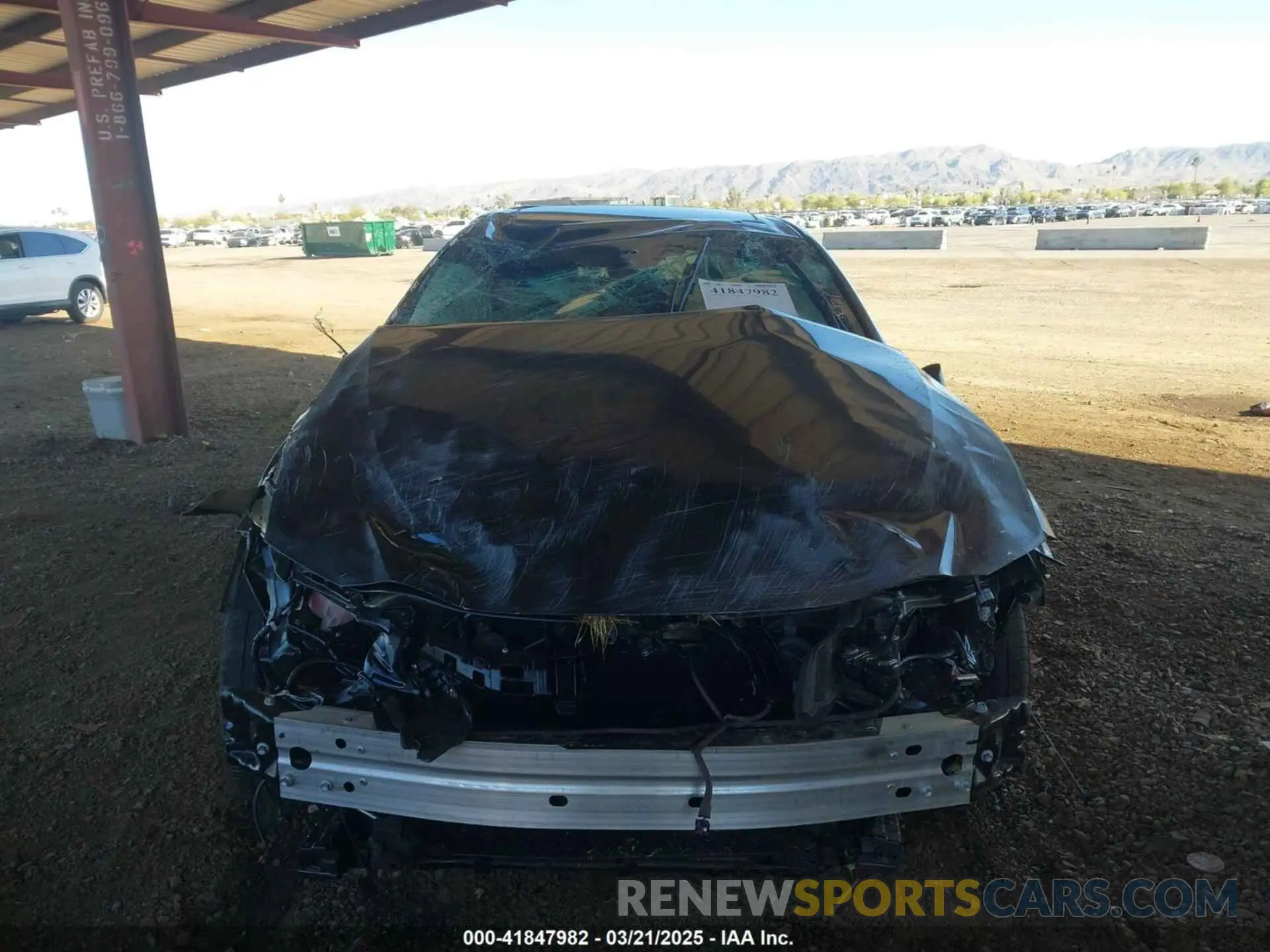 11 Photograph of a damaged car 58AEZ1B15LU053883 LEXUS ES 350 2020