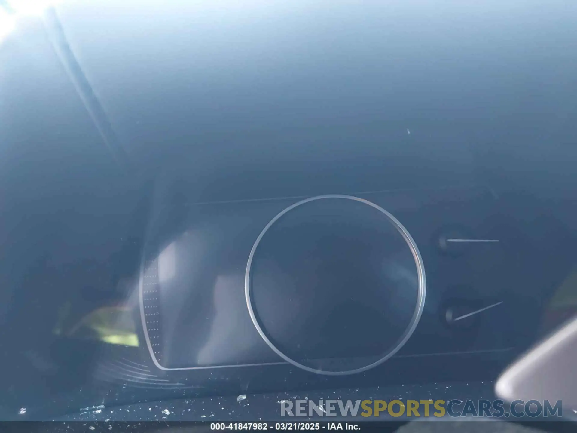 7 Photograph of a damaged car 58AEZ1B15LU053883 LEXUS ES 350 2020