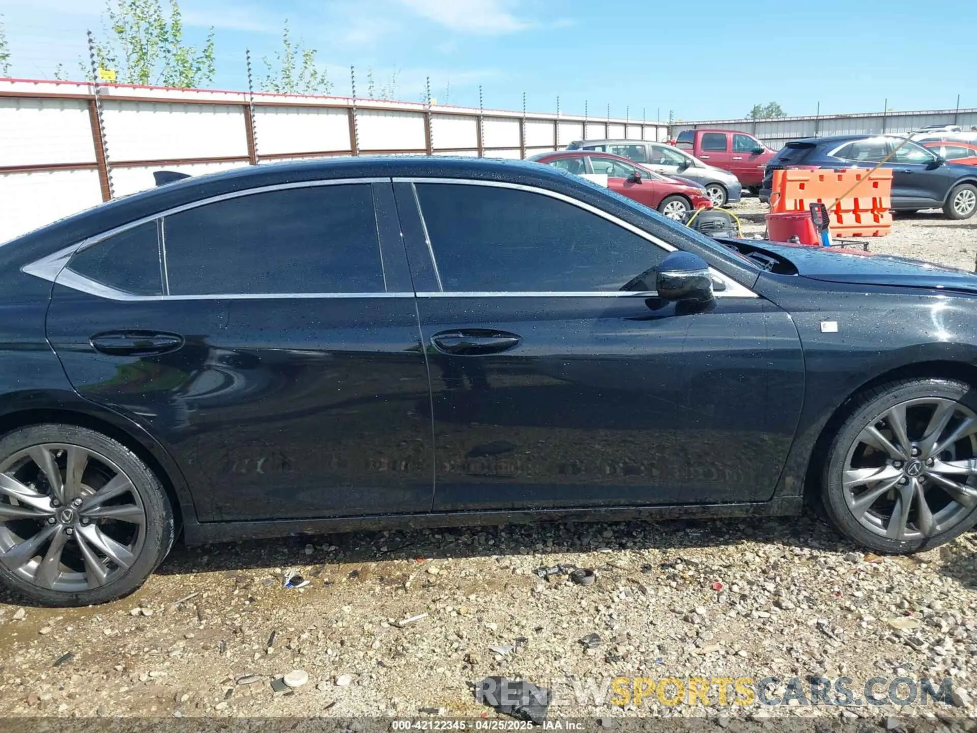 13 Photograph of a damaged car 58AGZ1B15LU066545 LEXUS ES 350 2020