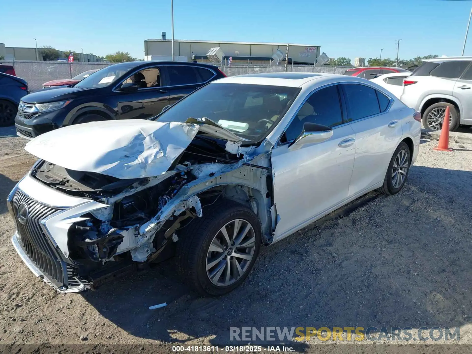 2 Photograph of a damaged car 58ACZ1B14MU085278 LEXUS ES 350 2021