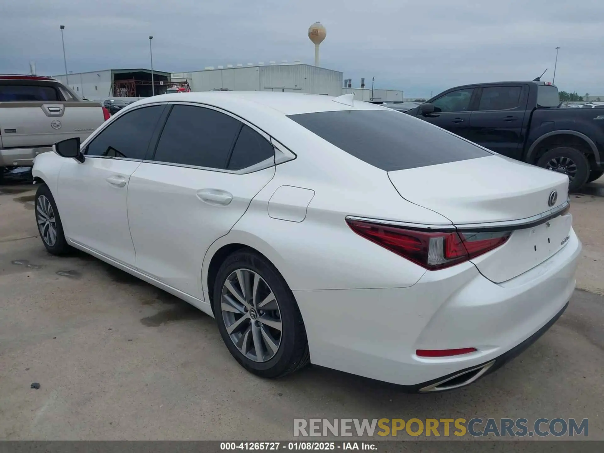 3 Photograph of a damaged car 58ACZ1B18MU092508 LEXUS ES 350 2021